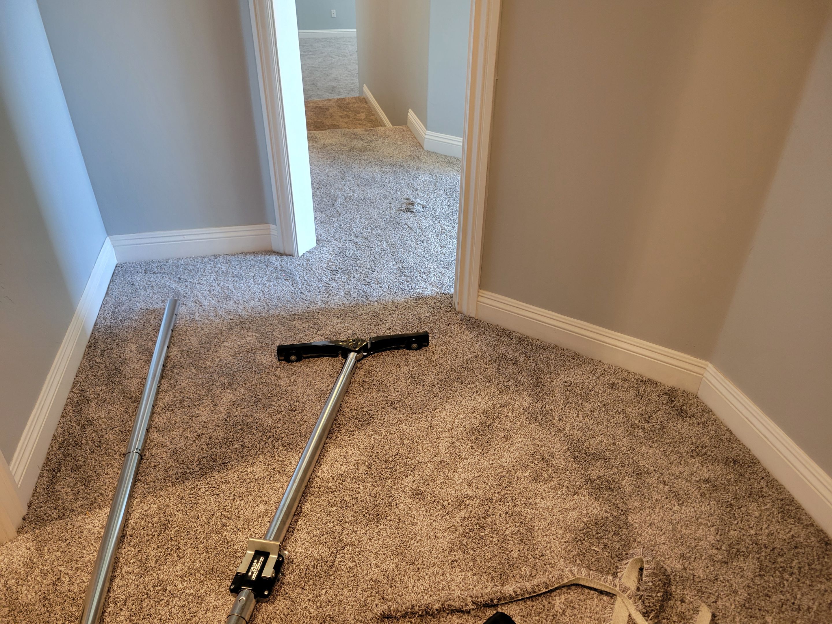 Carpet Re-stretch & Cleaning for House Listing by Ardent Carpet Restore LLC
