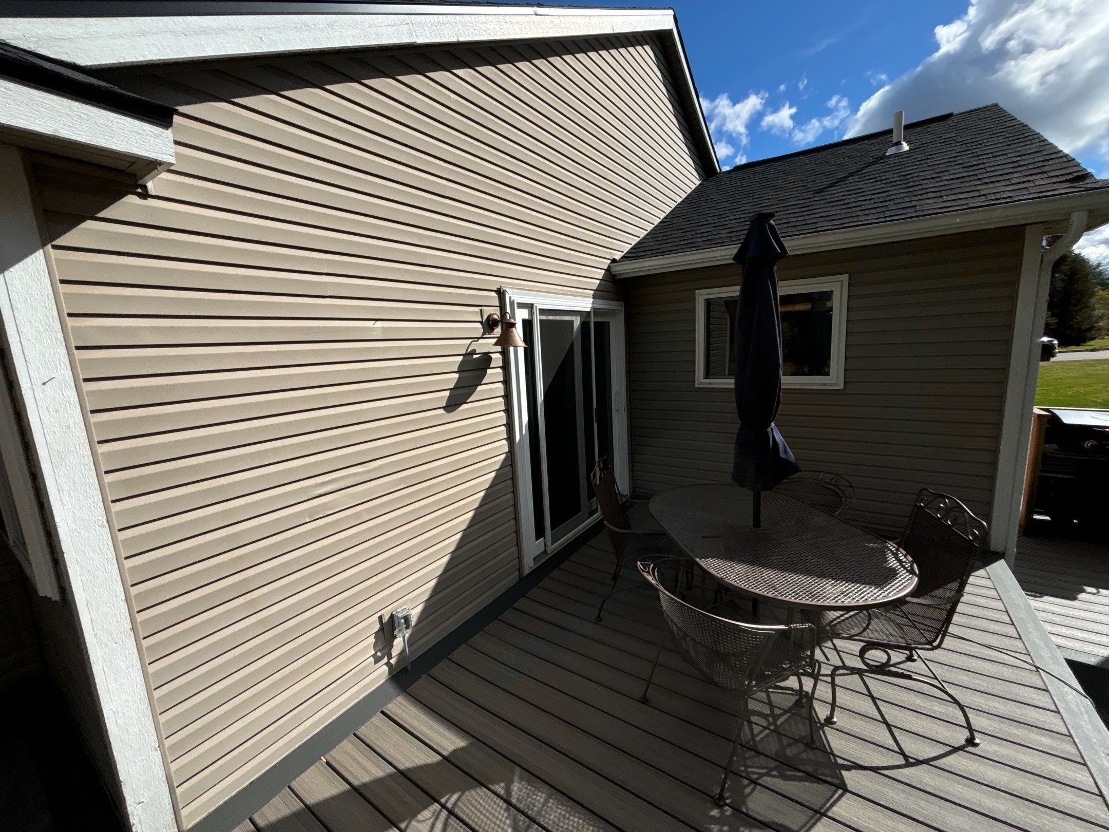 Siding Replacement using Alside Charter Oak D4.5" Riveria Dusk by 180 Contractors