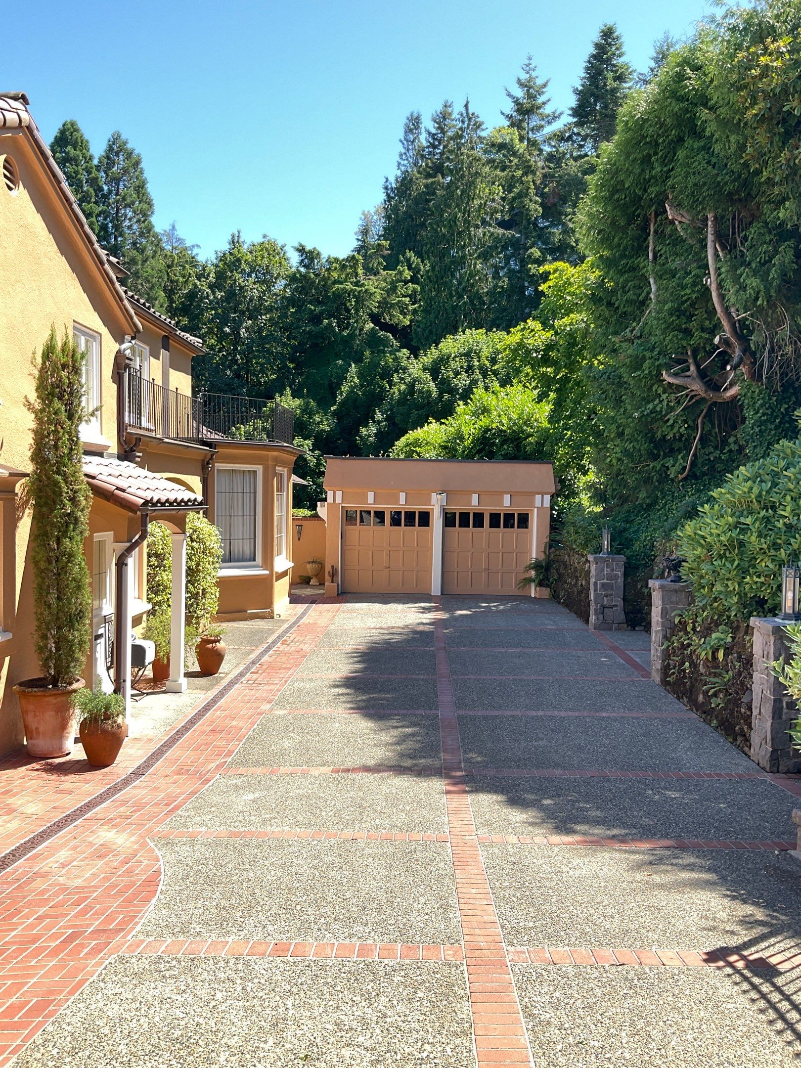 Flat work using Pressure washing no chemicals by Willamette Outdoor Wash LLC
