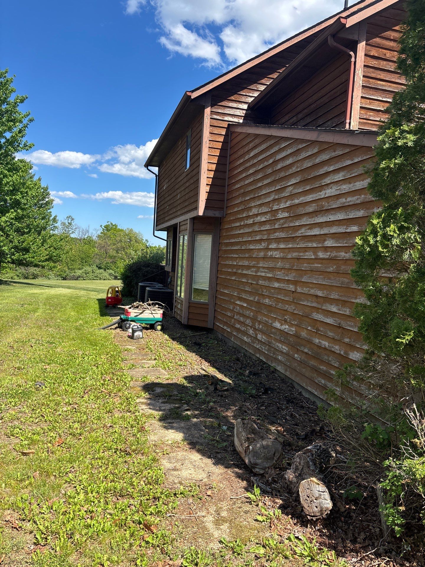 Siding and Gutter Replacement by Winchester Roofing
