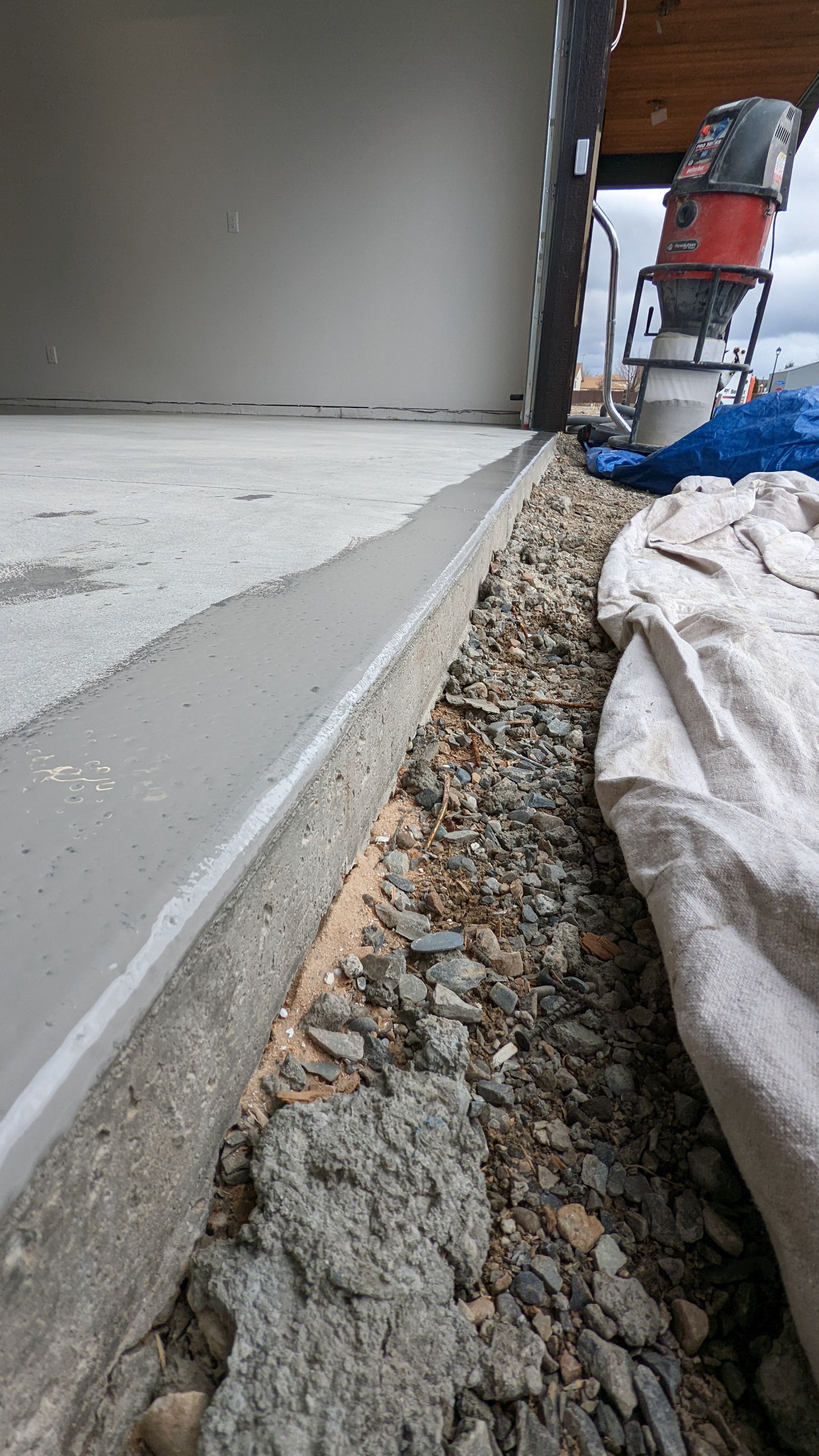 Garage Transformation using Smoke by Croc Coatings, LLC