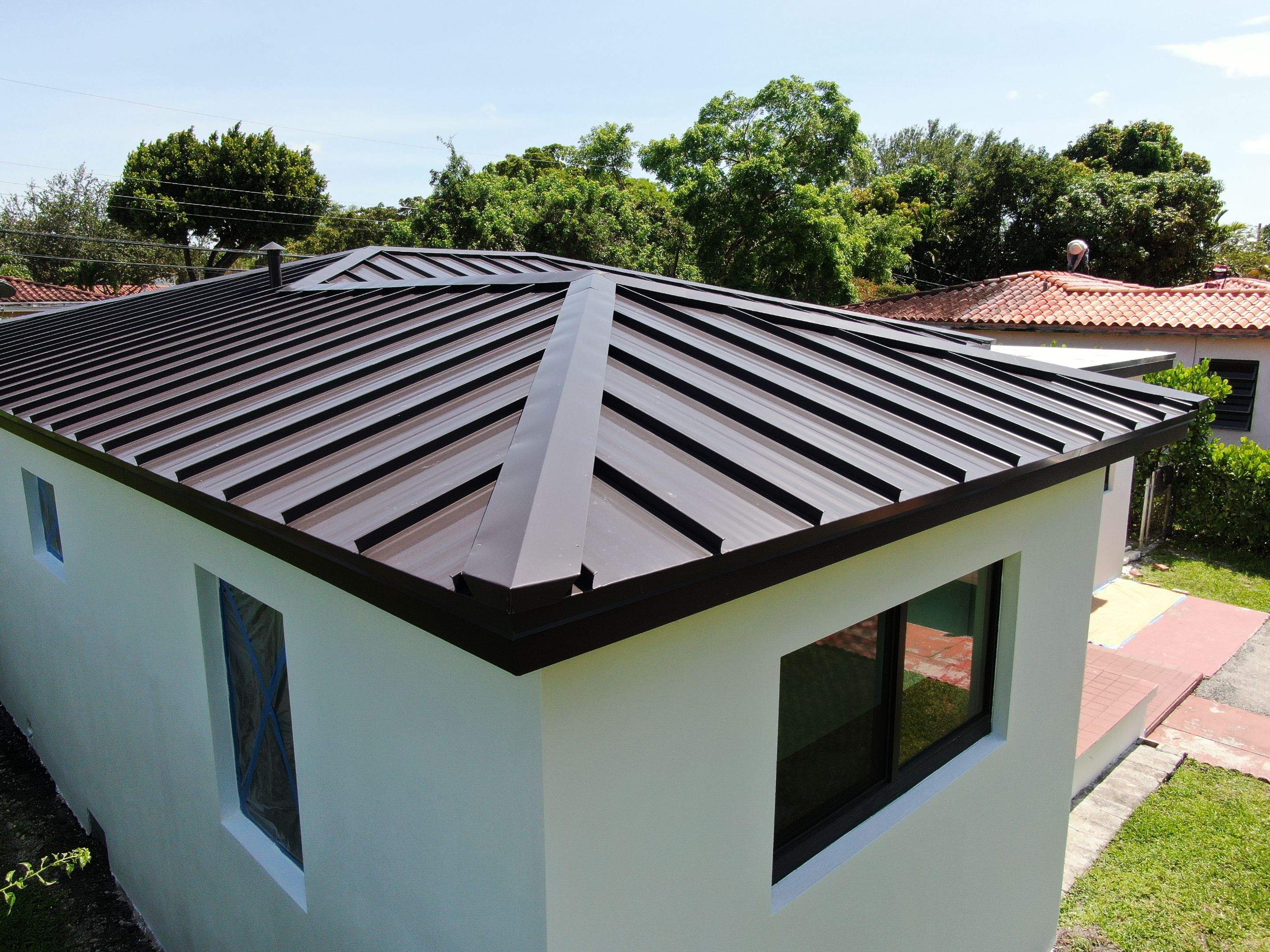 Metal Roof - Galvalume - Dark Bronze by Istueta Roofing