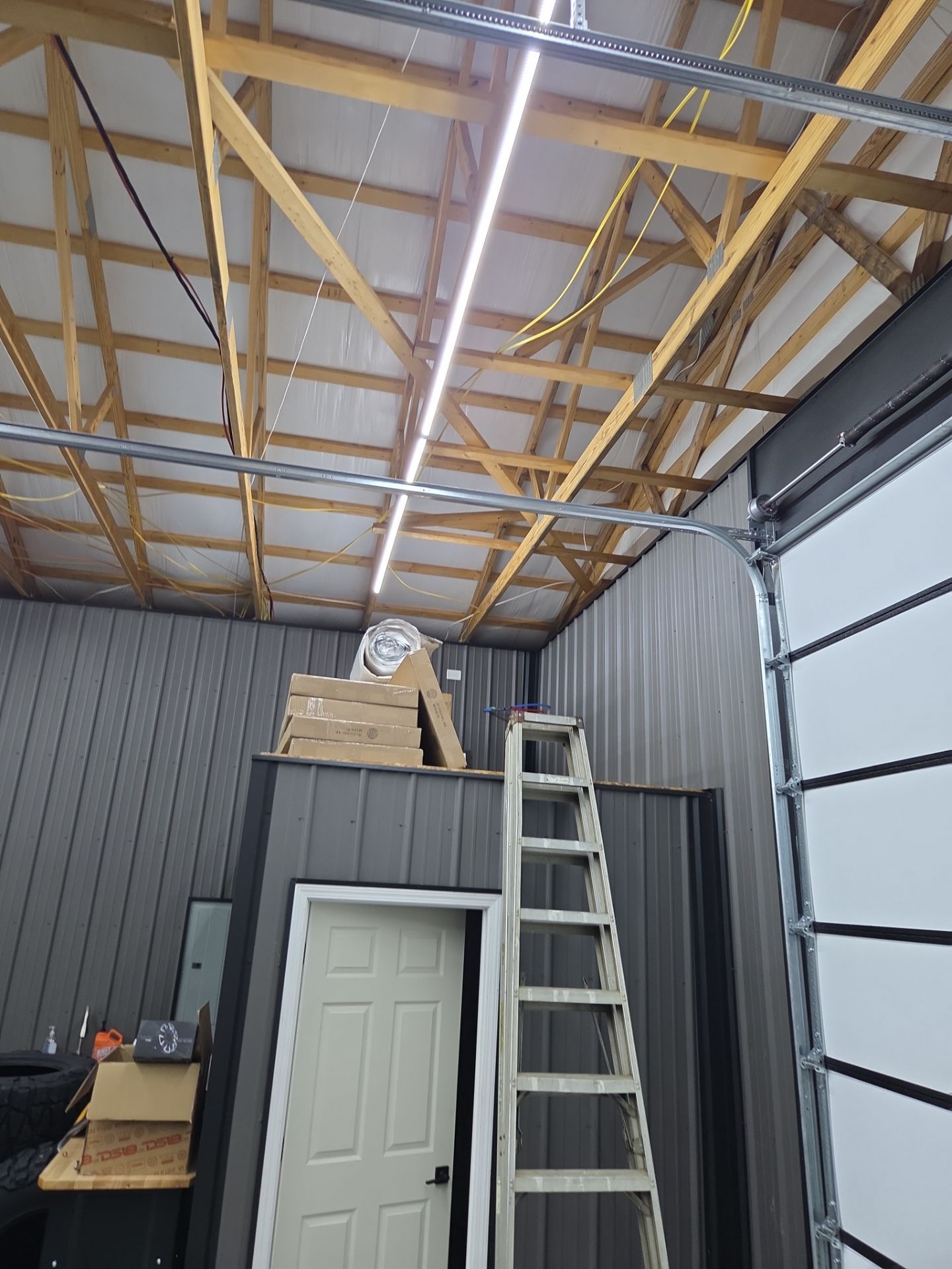 Gibbs Garage by Omnia Roofing