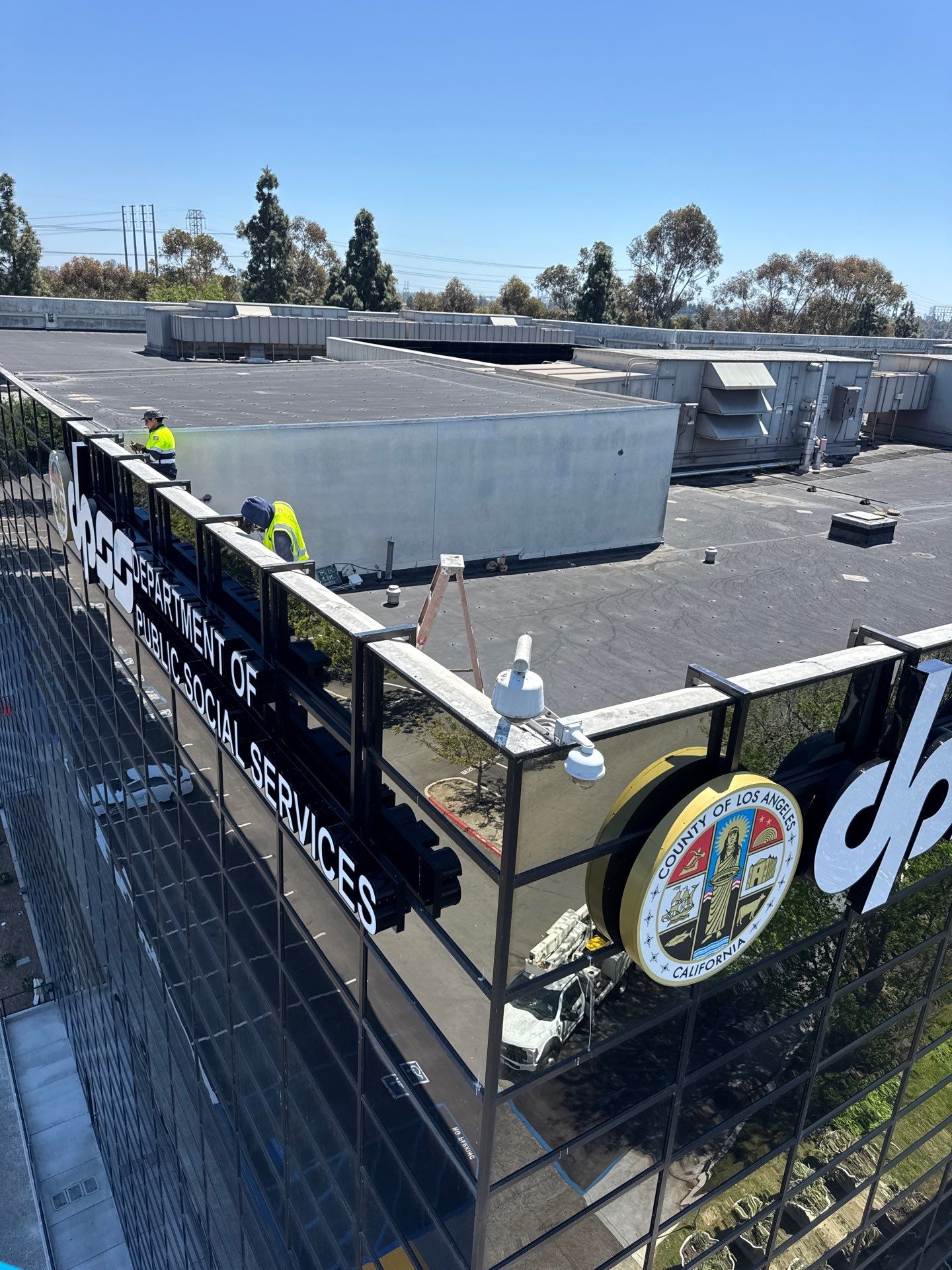 Project in Long Beach by Golden State Signs