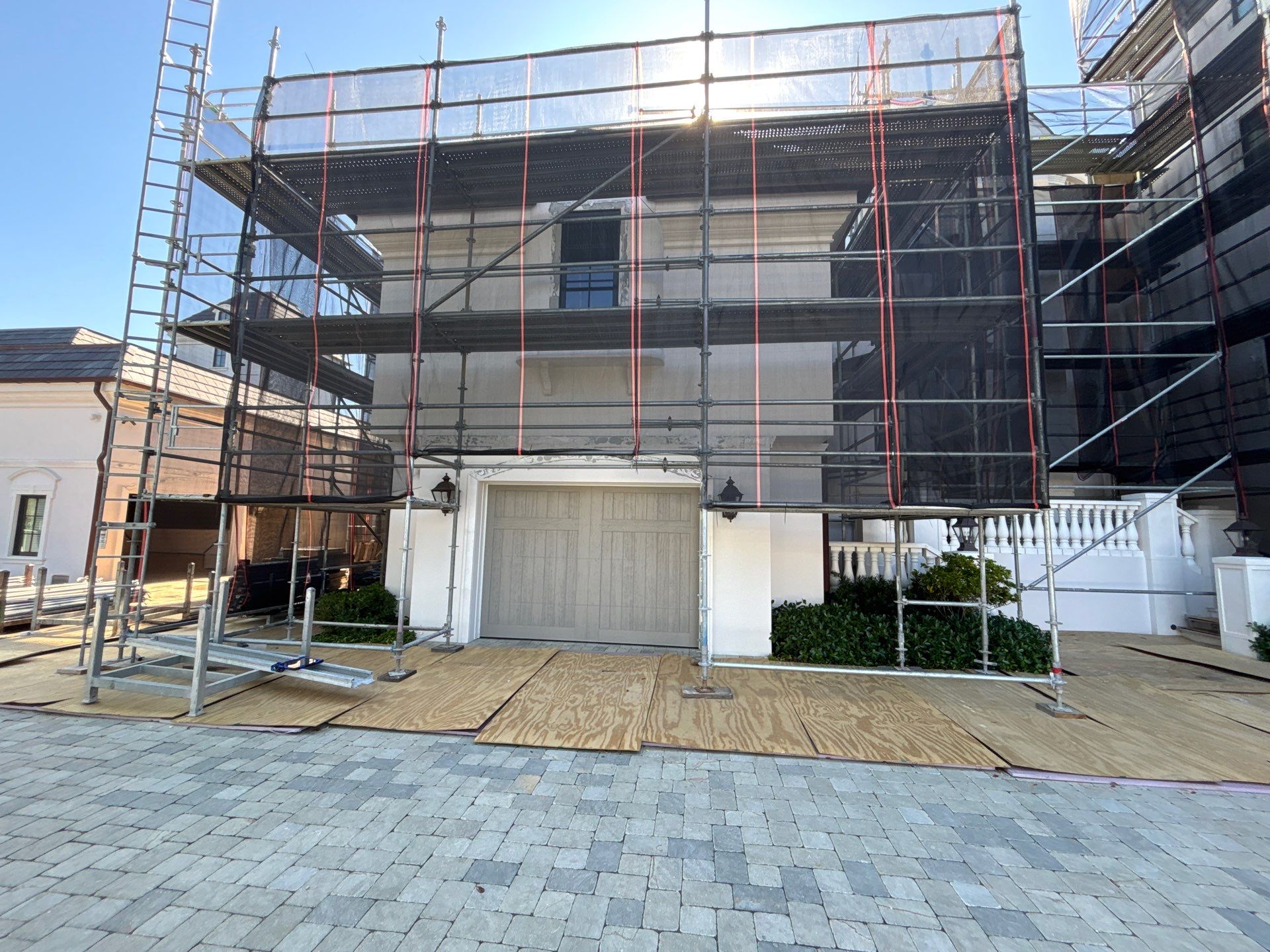 Gutter Installation using Half Round Seamless Gutters in Tampa FL by Gutter Professors