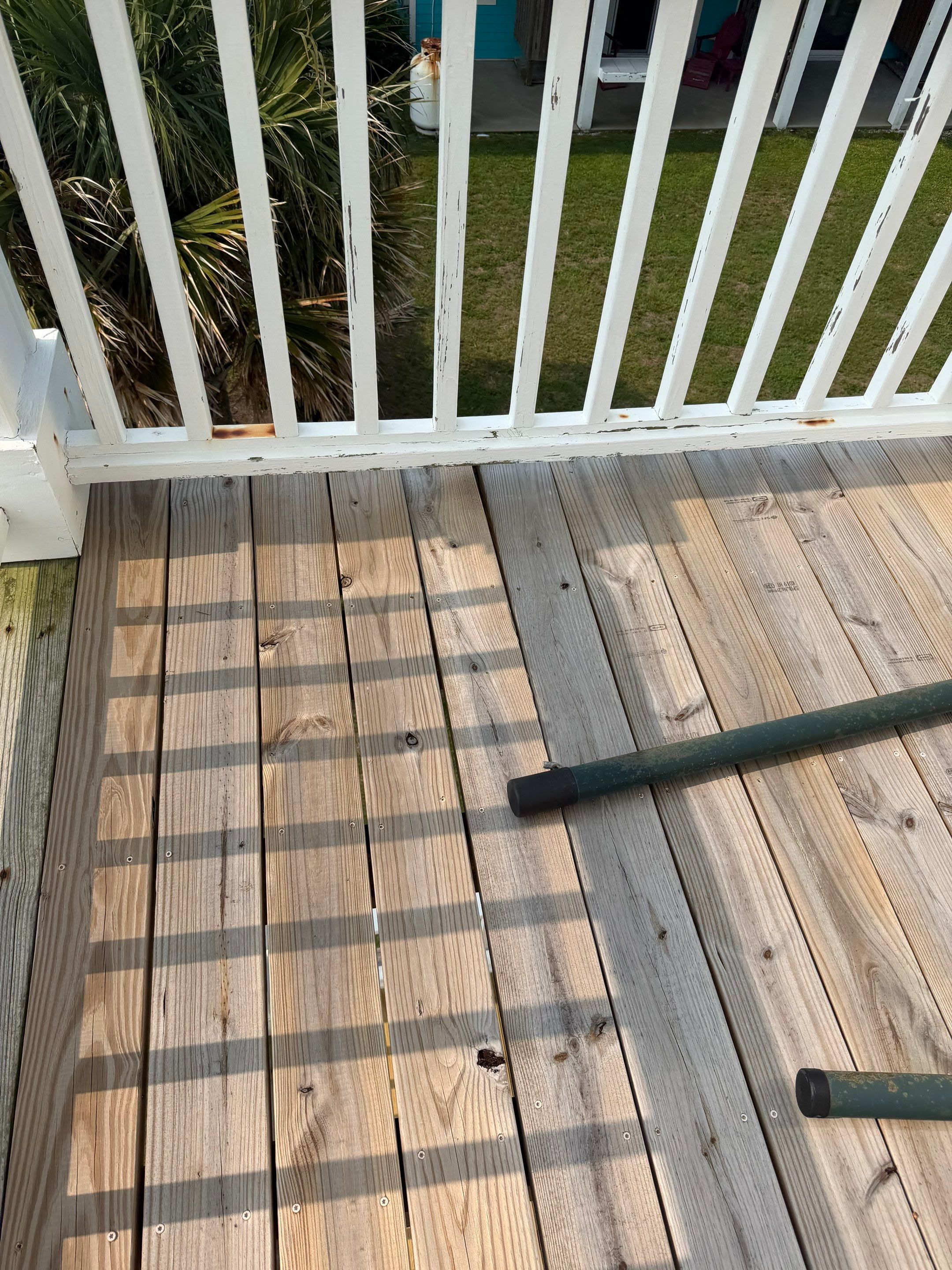 Deck using Wood Sealant by DuraSeal