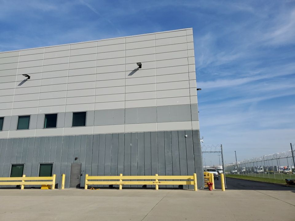 Tilt-up Precast Exterior Warehouse Painting by Paint Platoon USA