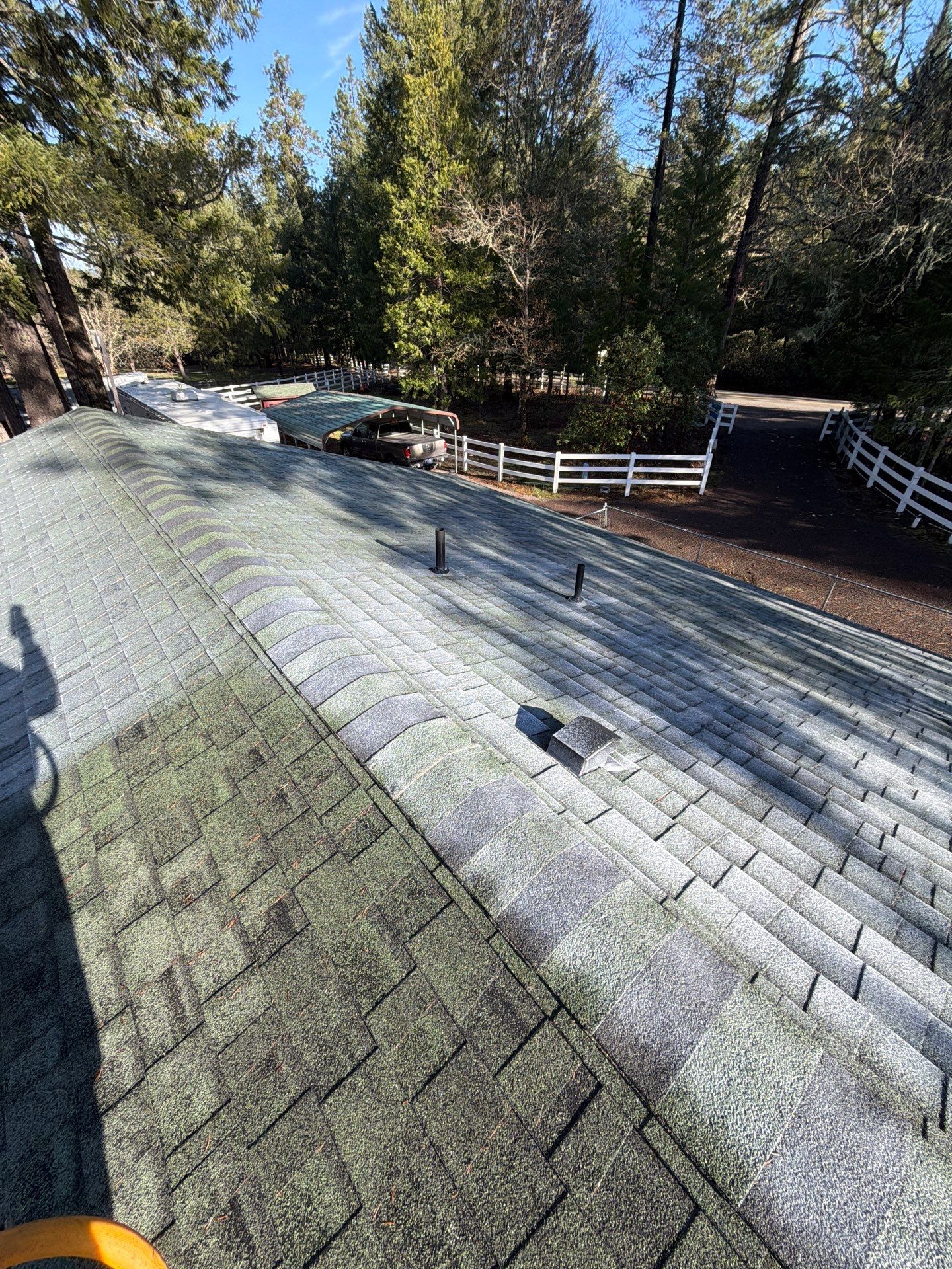 Project in Selma by Roof Maxx of Grants Pass