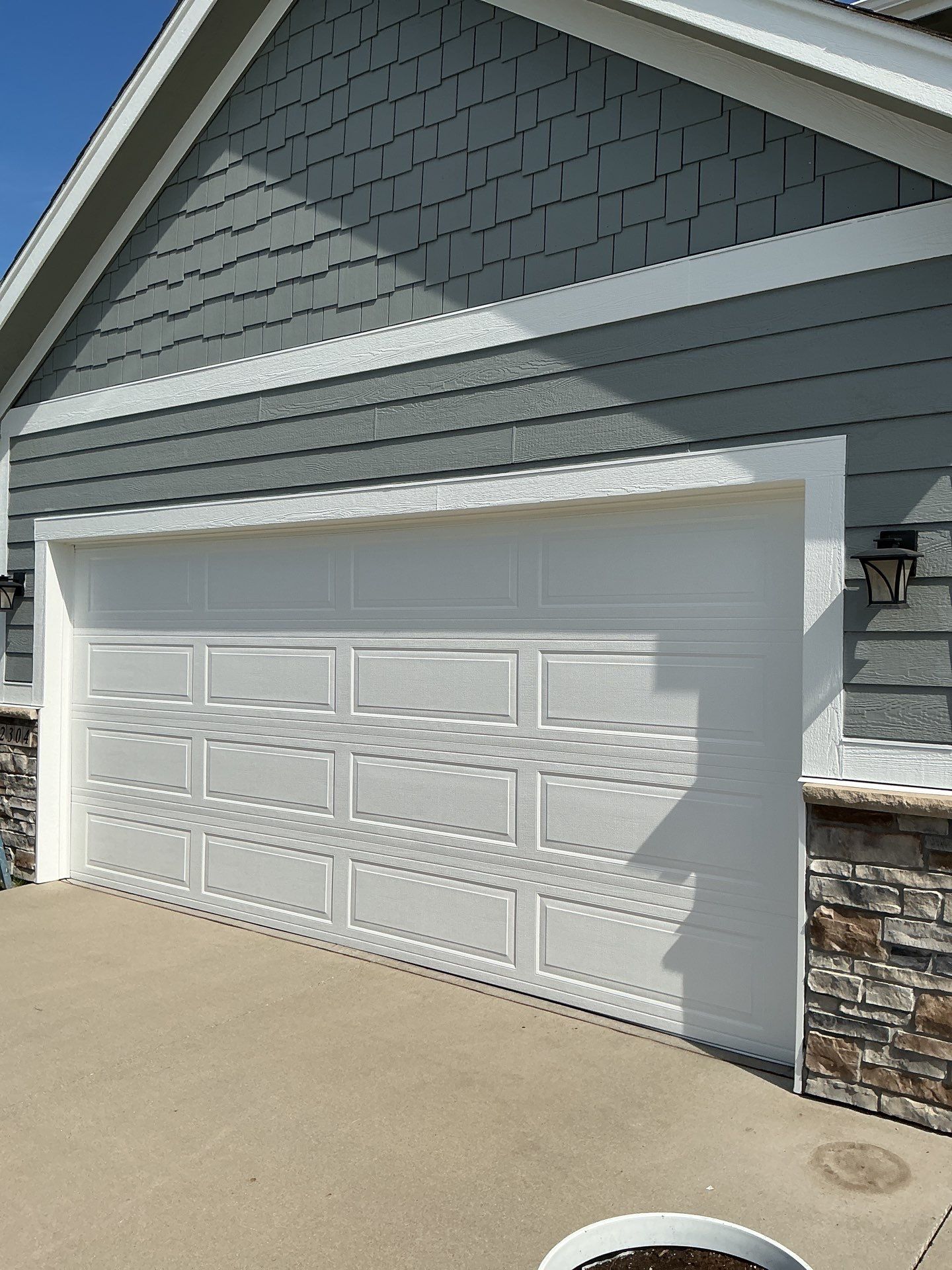 Residential Exterior Repaint in Ankeny by Midwest Paint LLC