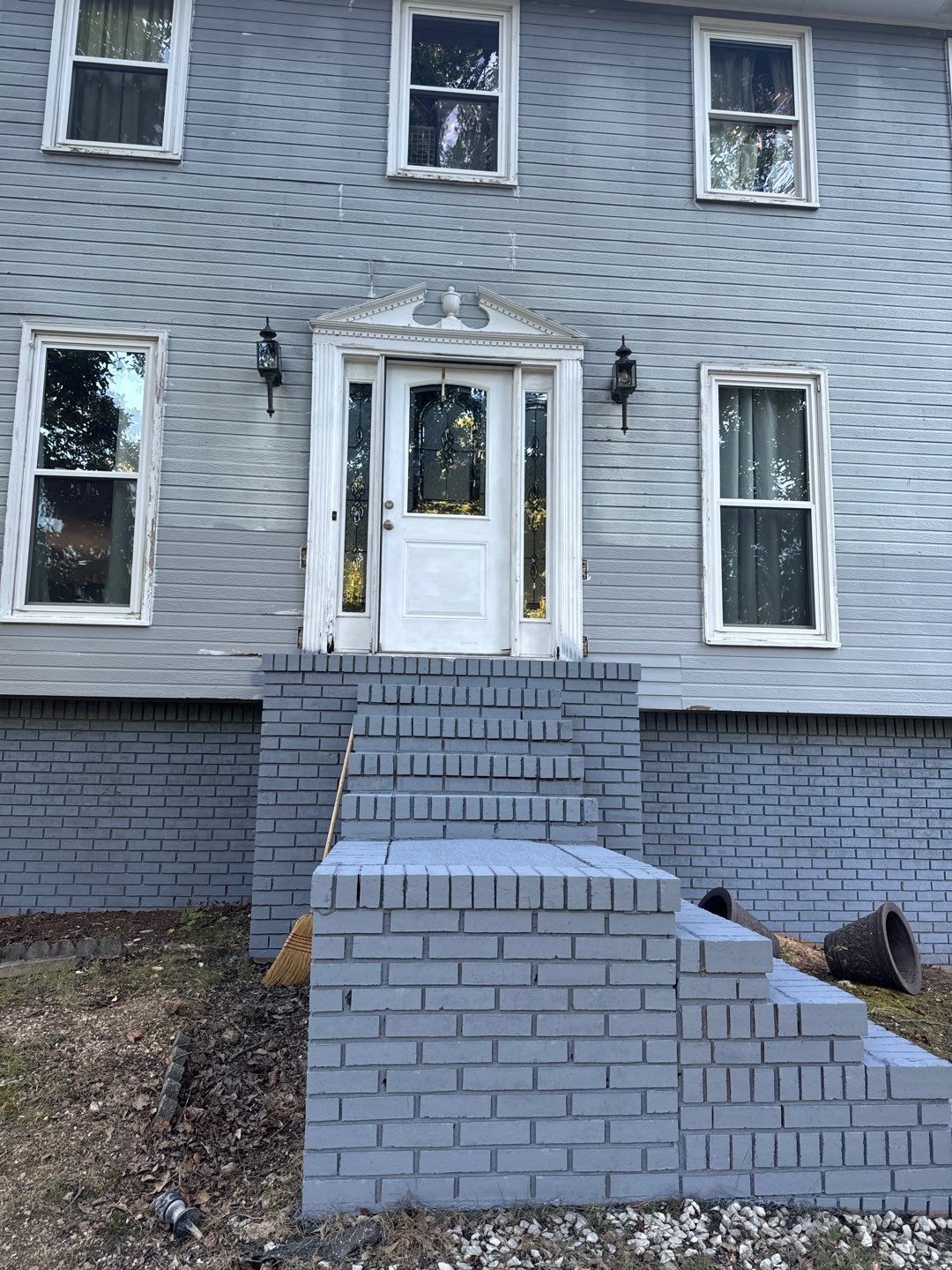 Chandabrook - Exterior by Pillar and Pine