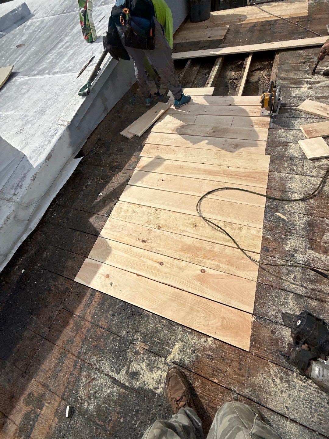 Project in St. Petersburg 33703 by Mitchell Roofing Company LLC