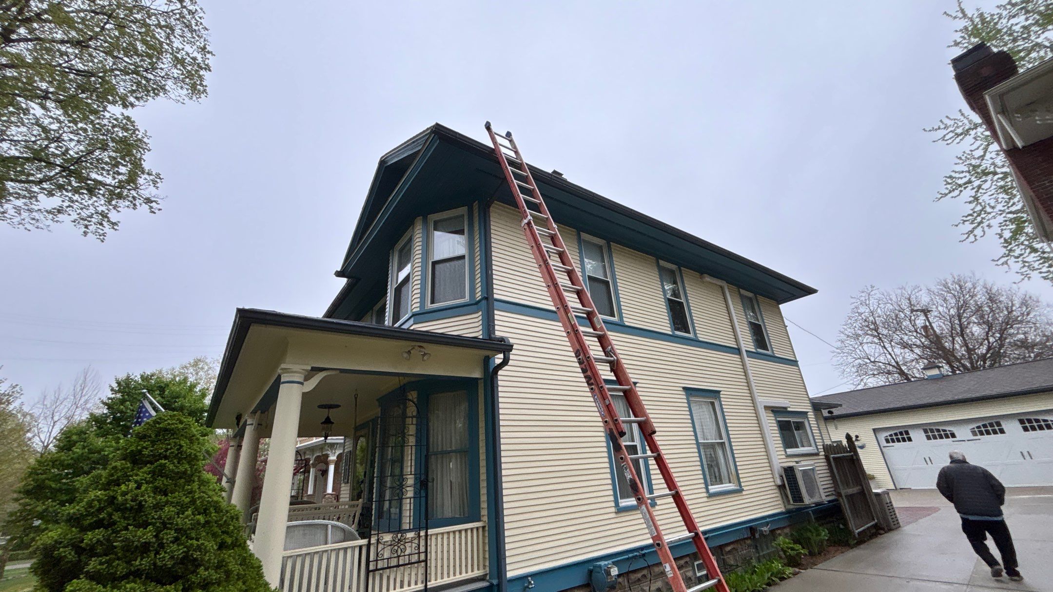 Roof Replacement using Owens Corning Summer Harvest by 180 Contractors
