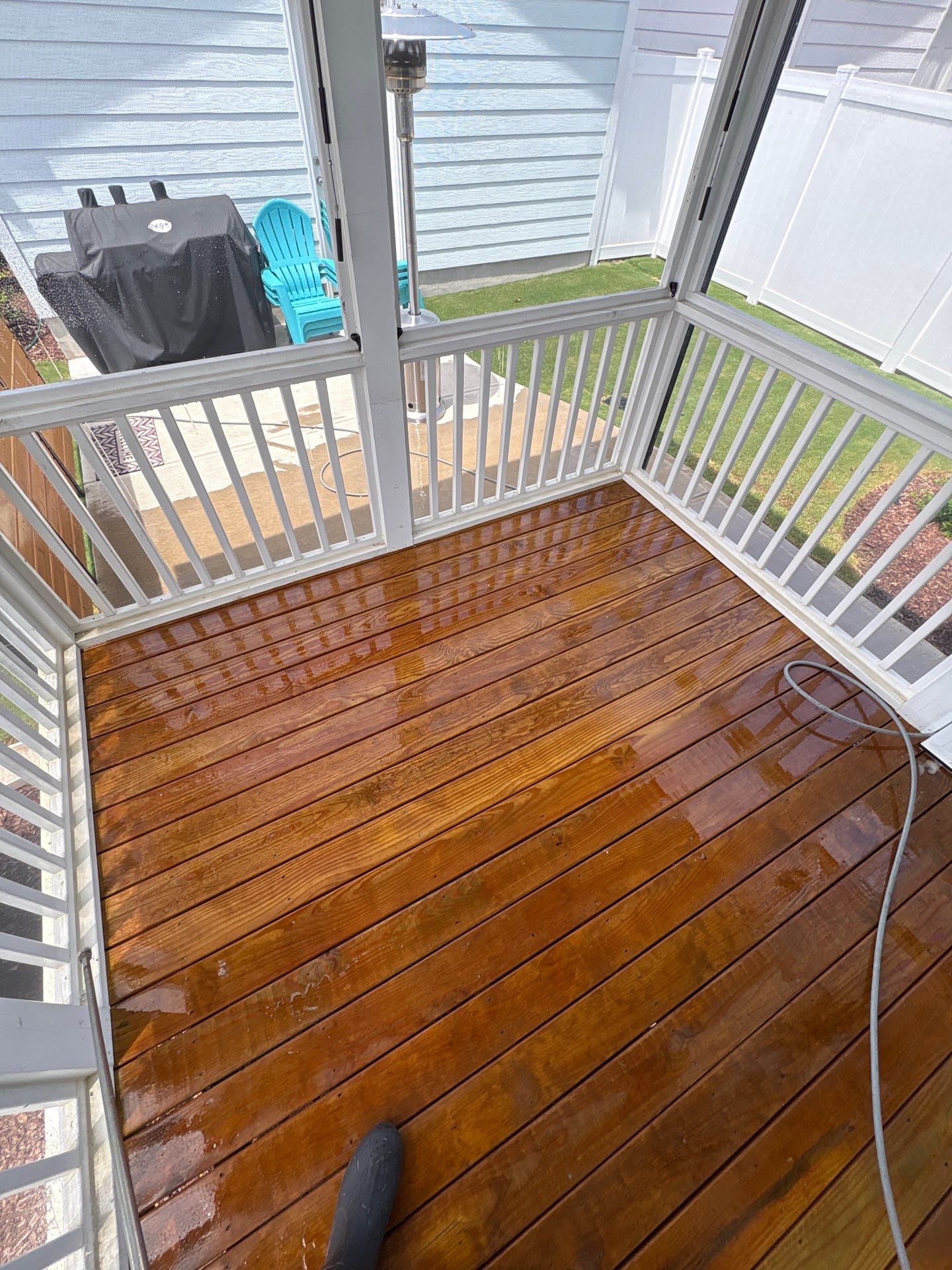 Deck using Wood Sealant by DuraSeal