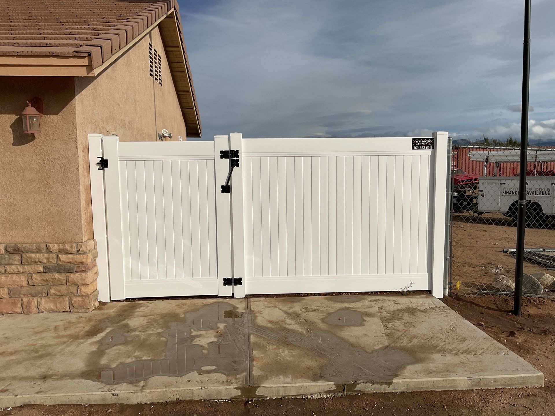 Fence Installation using Vinyl by Fence Guys Inc. 