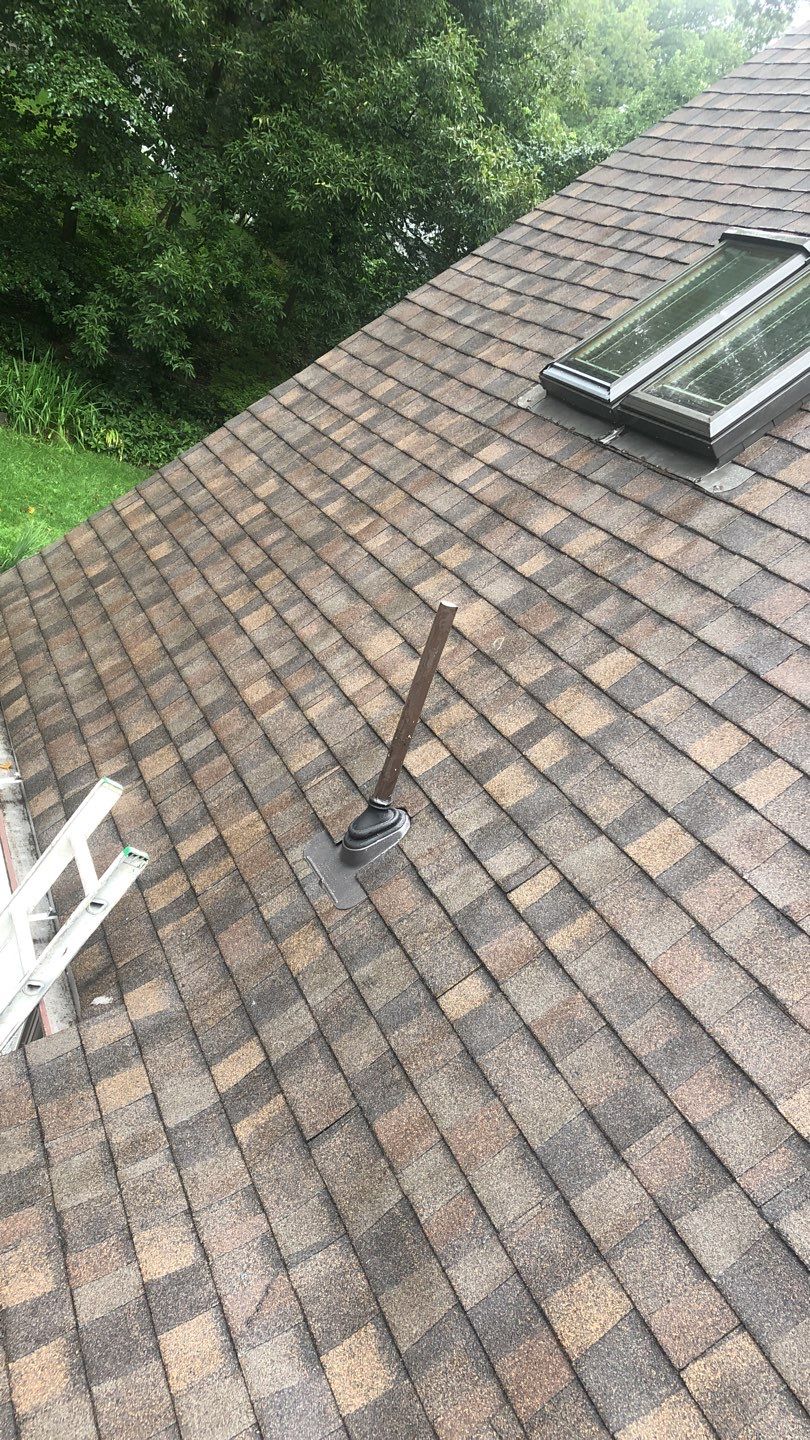 Arlington: CertainTeed Landmark Pro Designer Shingles in Max Def Shenandoah by RM Banning, Inc.