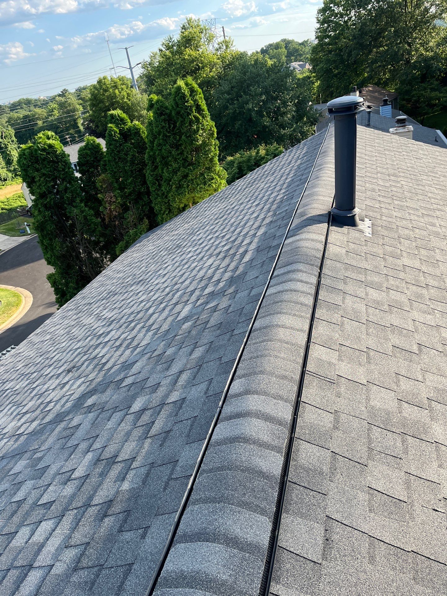 Falls Church: CertainTeed Landmark Pro Designer Shingles in Max Def Pewterwood by RM Banning, Inc.