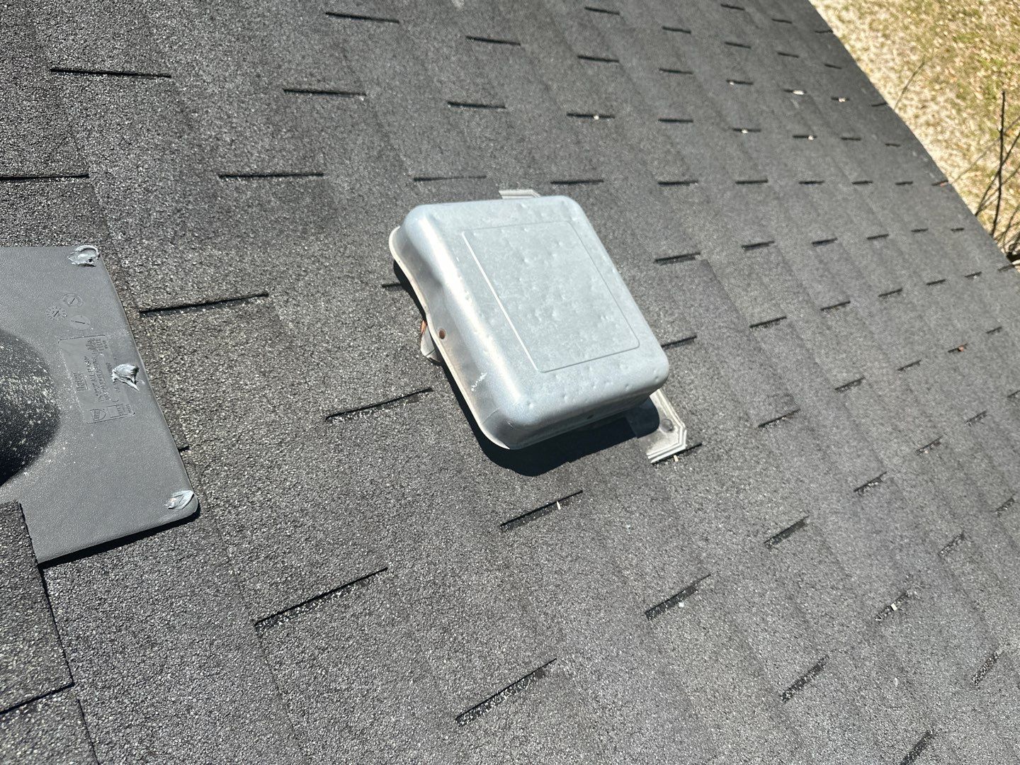 Residential Roofing Installation using Atlas Pinnacle Pristine Oyster Shell by Talya Roofing