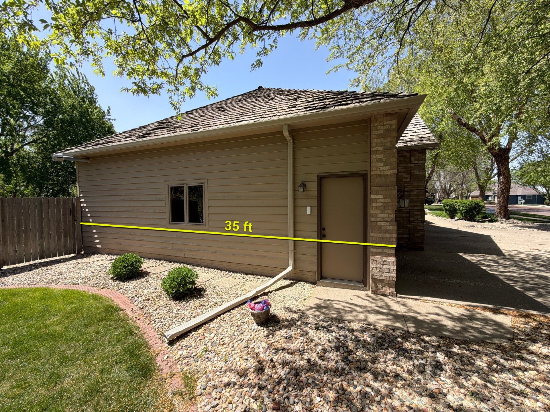 Residential Siding Replacement and Wood Rot Repair in Sioux Falls by Select Painting, Coatings & Garage Cabinets