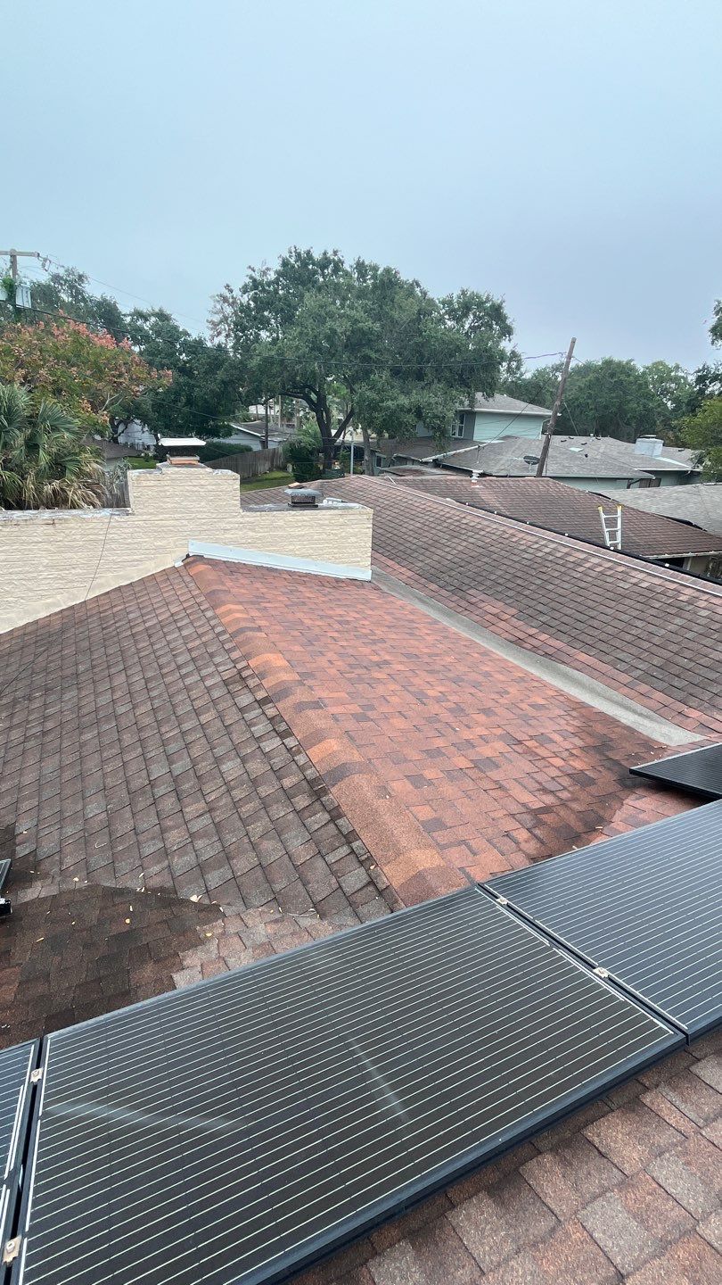 Residential Roofing Installation using Certainteed Landmark Moire Black by Galvan Roofing and Construction