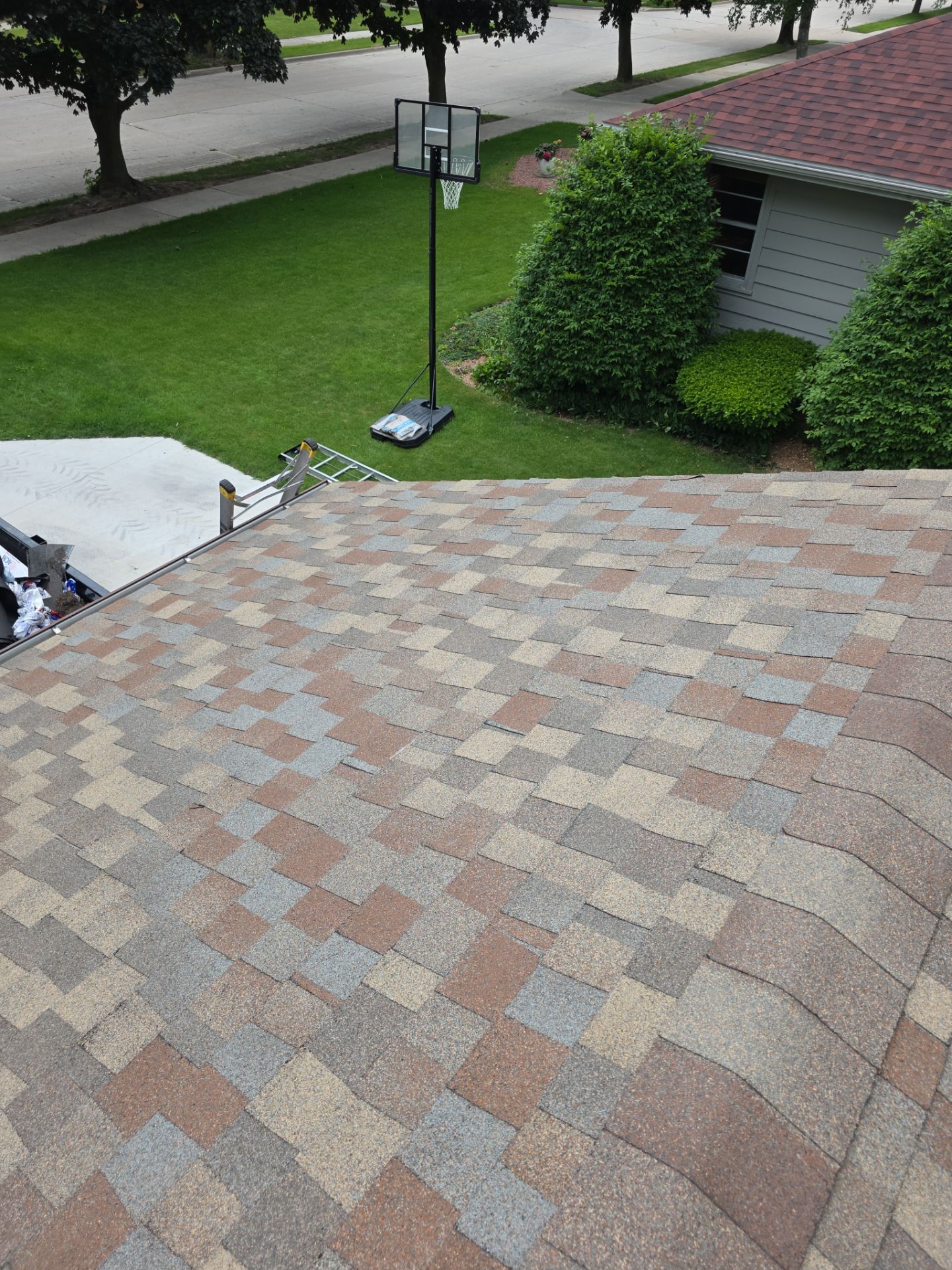NEW COLOR SCHEME !  by Gellings Roofing & Siding