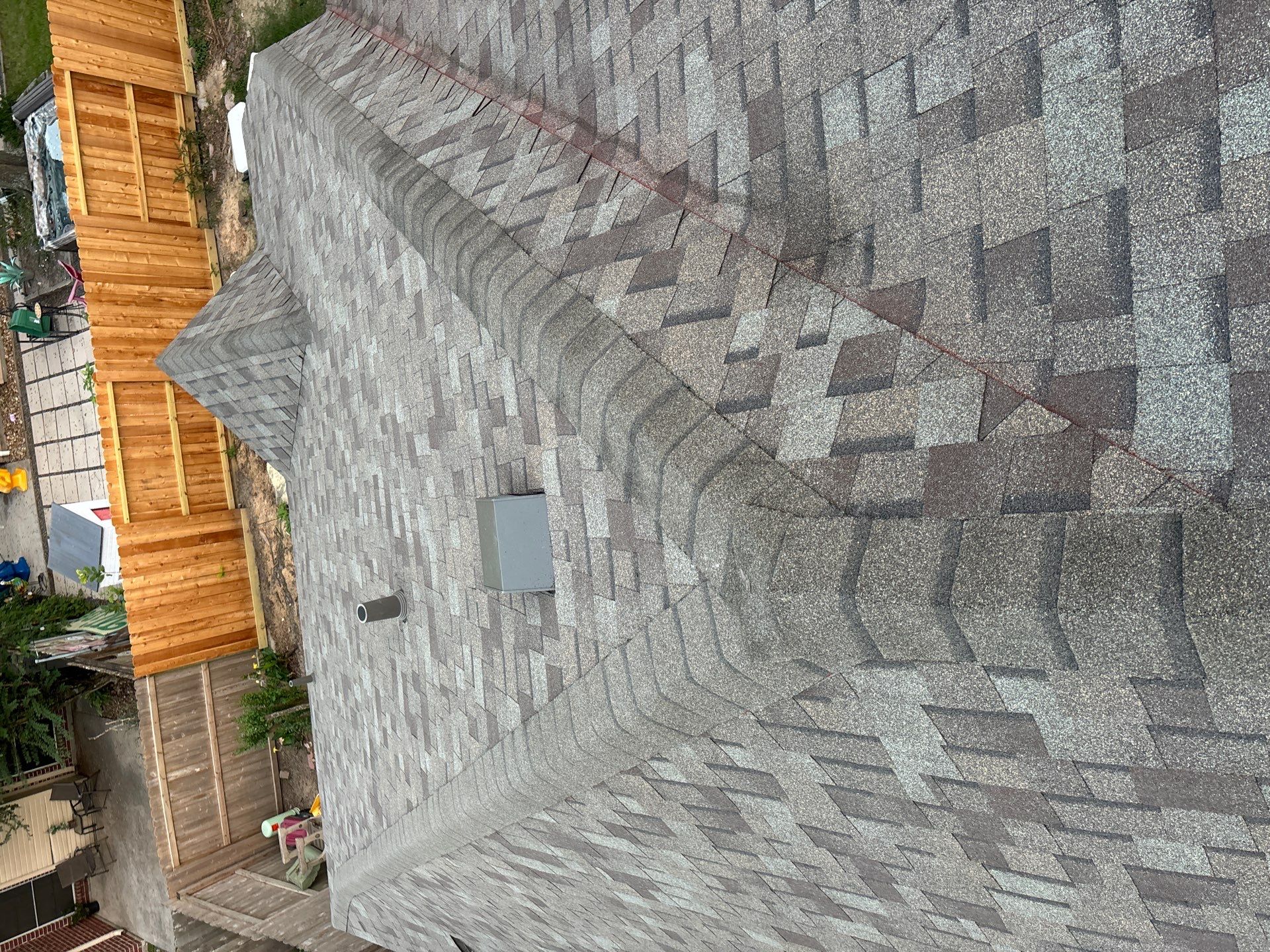 Residential Roofing Installation using Owen's Corning Duration (Lifetime) Shingles by Roof Repair Company