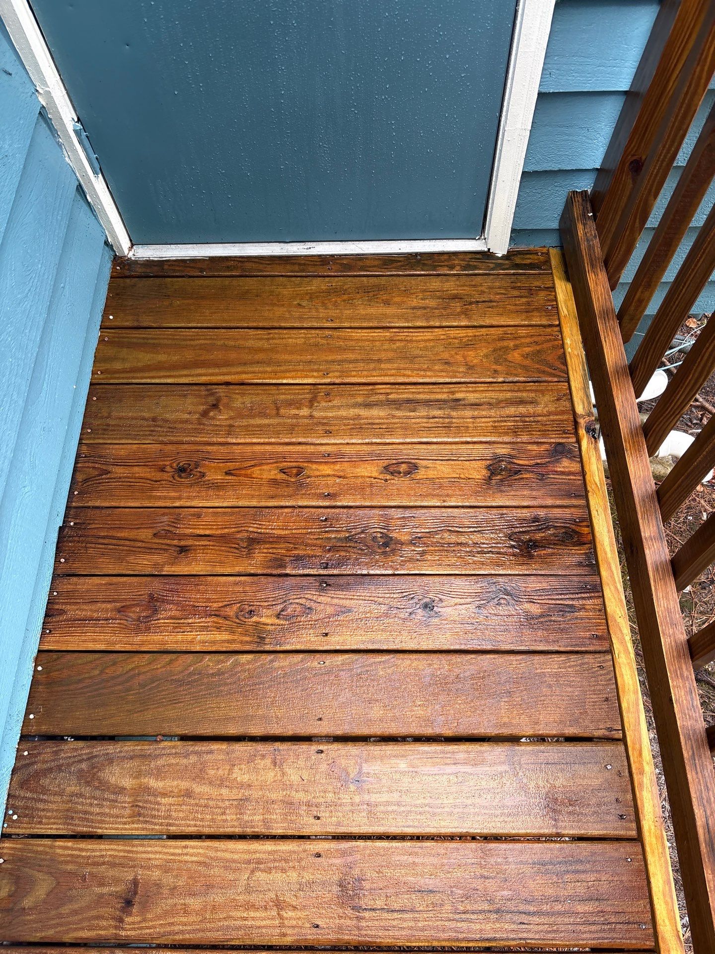 Deck using Wood Sealant by DuraSeal