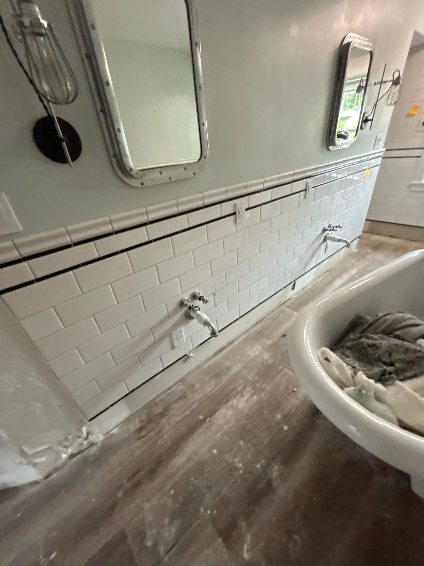 Water mitigation In Bradenton Florida by Ampm Restoration Services 