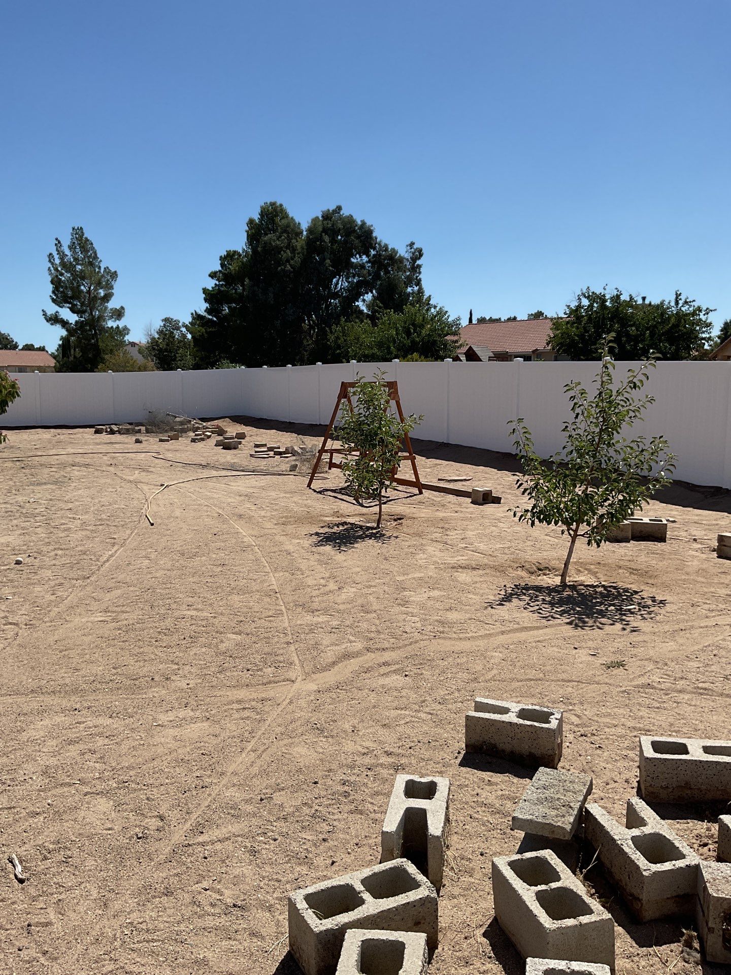Fence Installation using vinyl pickett by Fence Guys Inc.