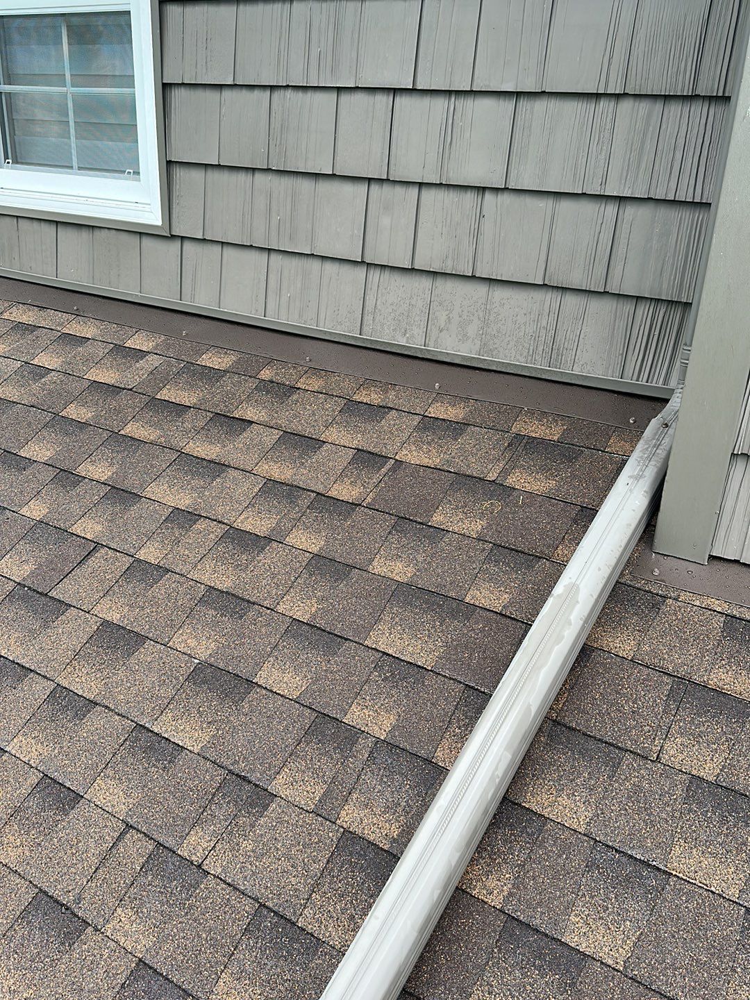 Residential Roofing Installation using Asphalt GAF HDZ by Artisan Roofing & Home Improvements Inc.