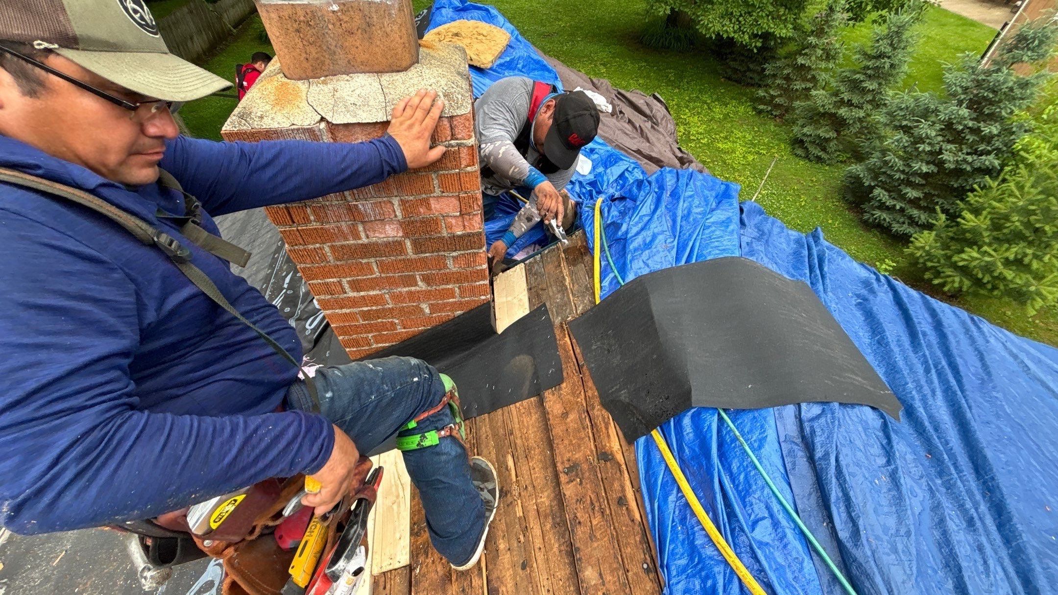 Roof Replacement using Owens Corning Onyx Black by 180 Contractors