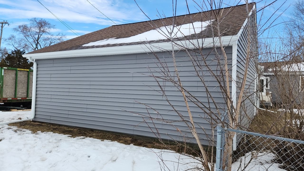 Siding Replacement using Certainteed Monogram D5 by 180 Contractors