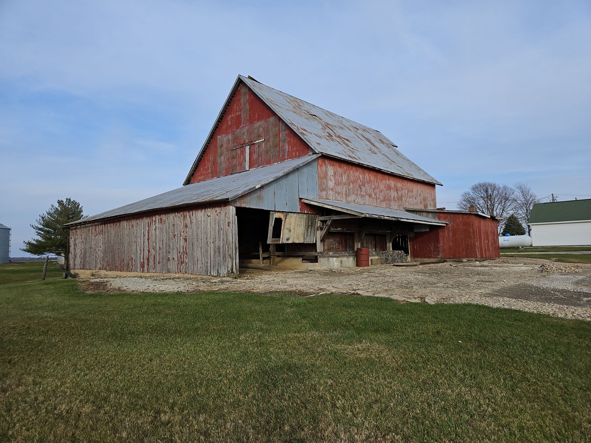 Complete facelift on cherished family barn by Dagny Builders