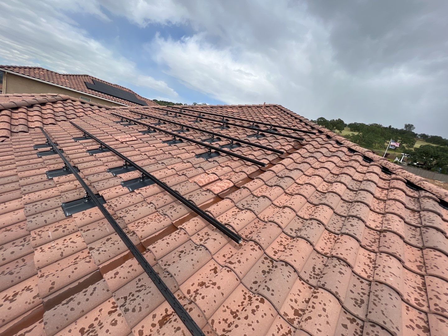 Solar Panel Installation using Solar Panels by Byers Enterprises 