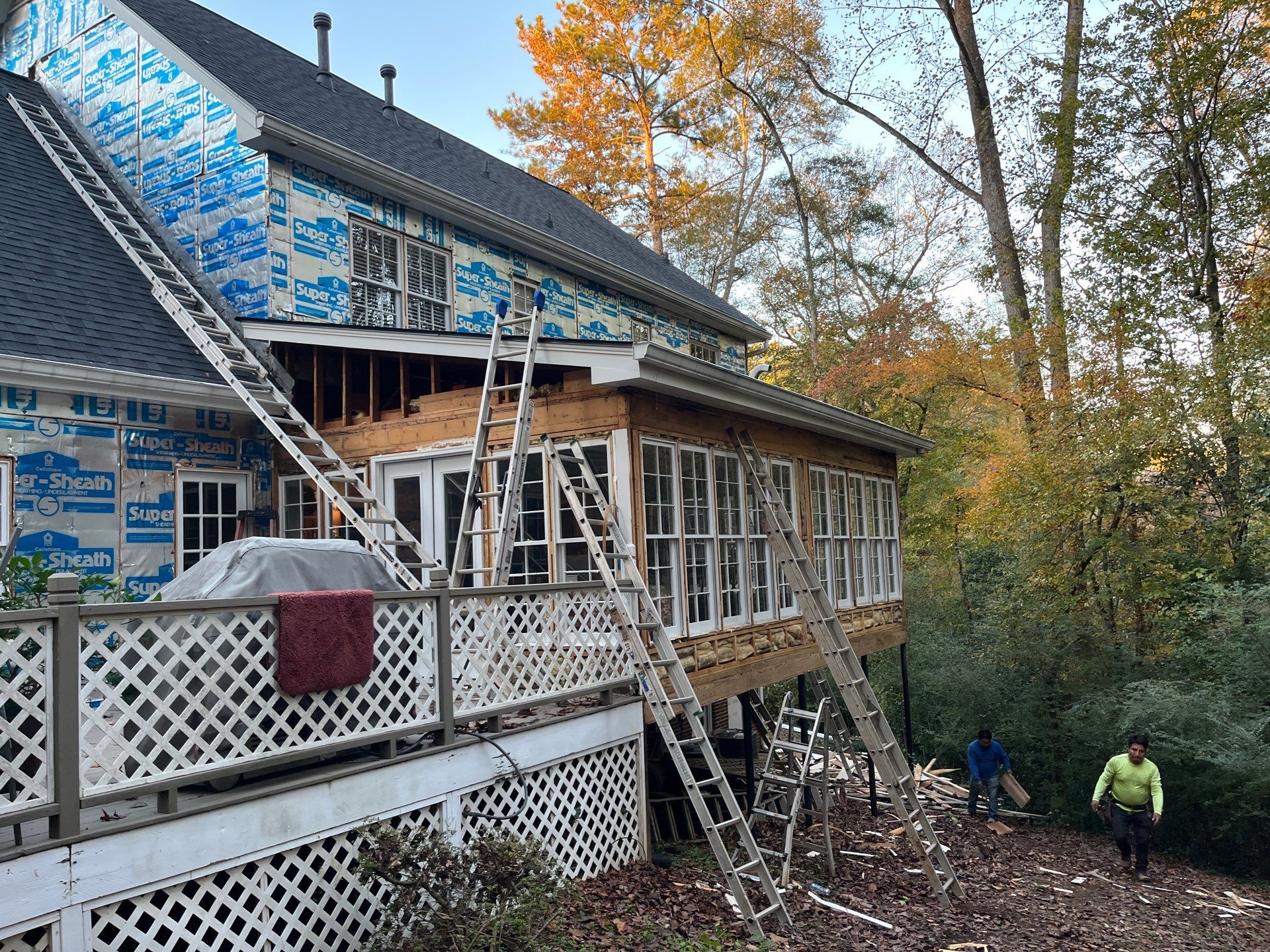53 Window Replacements with Master 2800 Series Vinyl Replacement Windows and James Hardie Siding Installation by Nelson Exteriors 