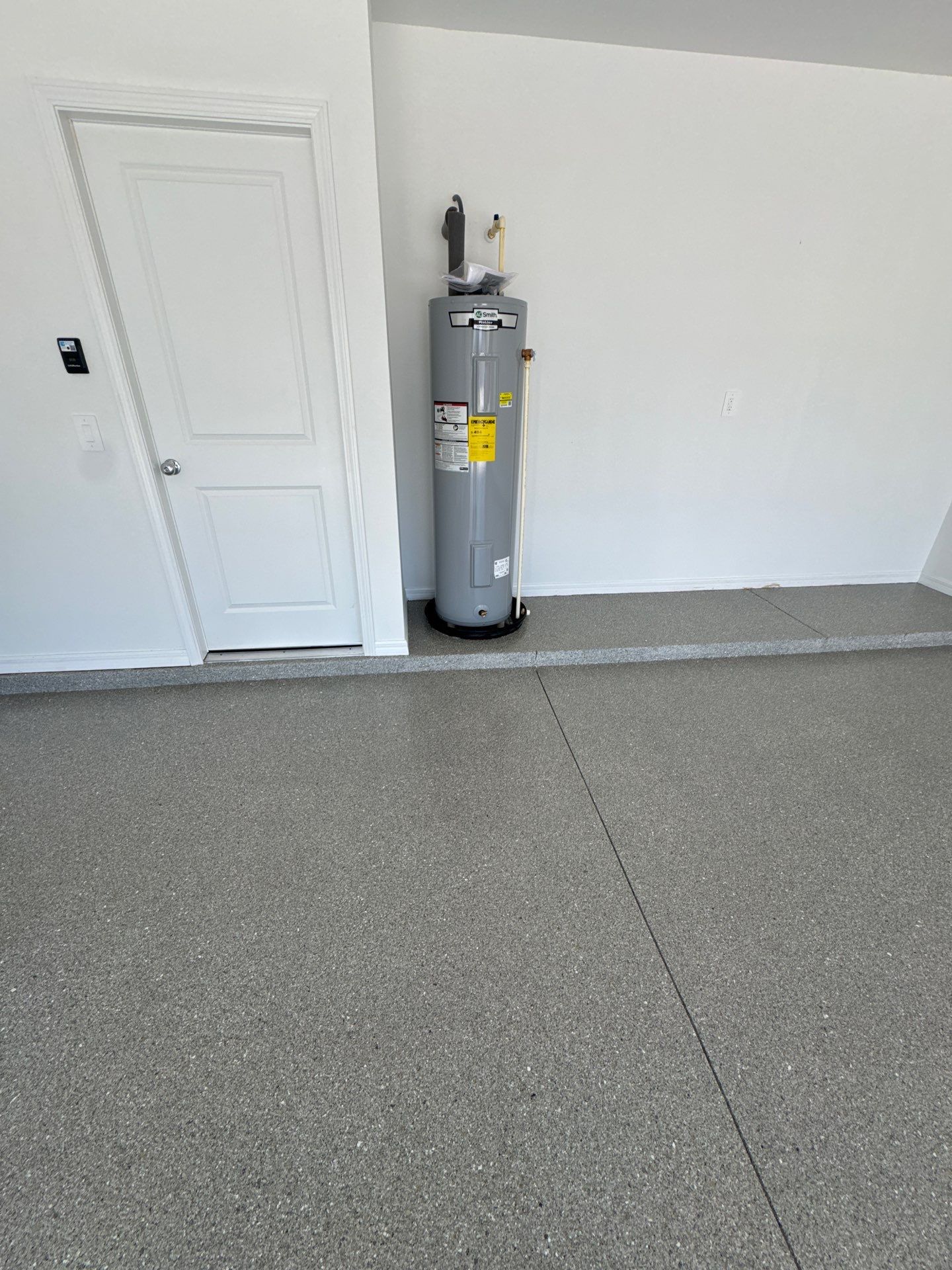 Artisanal Garage Finish: Multi-Toned 'Hybrid' Flake System by Performance Floors & Coating