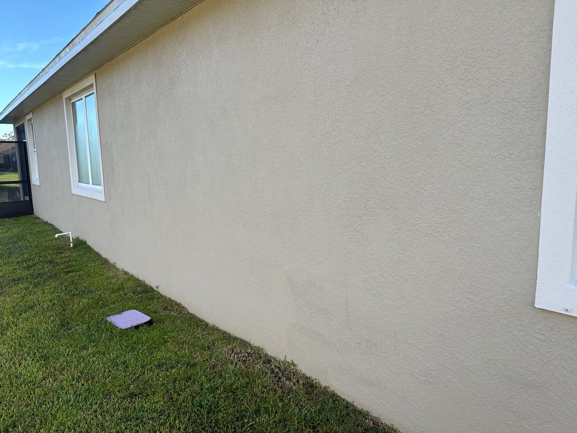 Complete House Wash, Driveway & Lanai Cleaning – Trevesta, Palmetto FL by Sunshine AquaWash