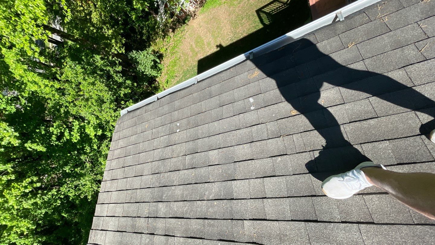 Springfield CertainTeed Landmark Weathered Wood Roof Installation by RM Banning, Inc.