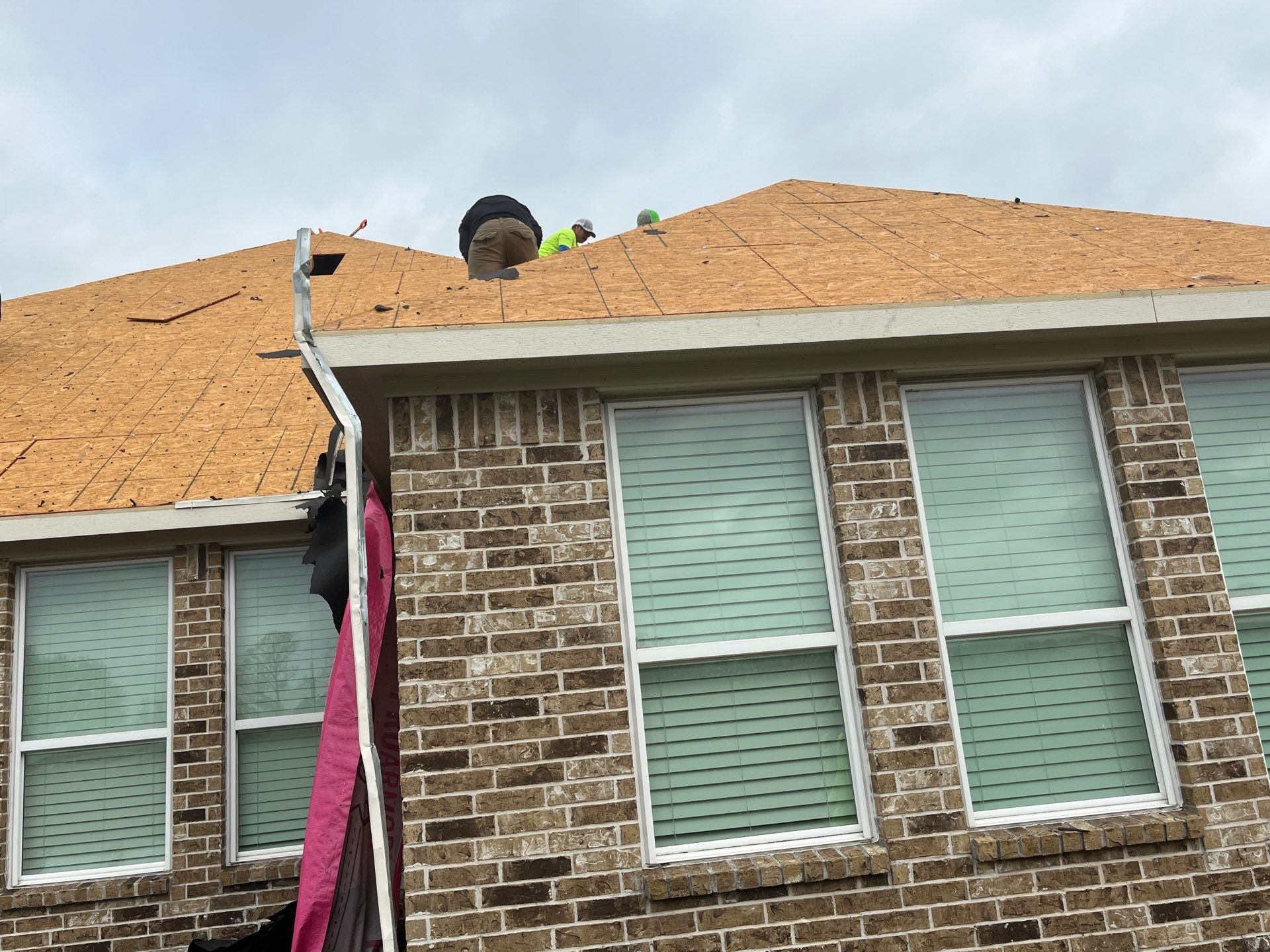 Hail Damage using Owen's Corning Duration (Lifetime) Shingles by Roof Repair Services LLC