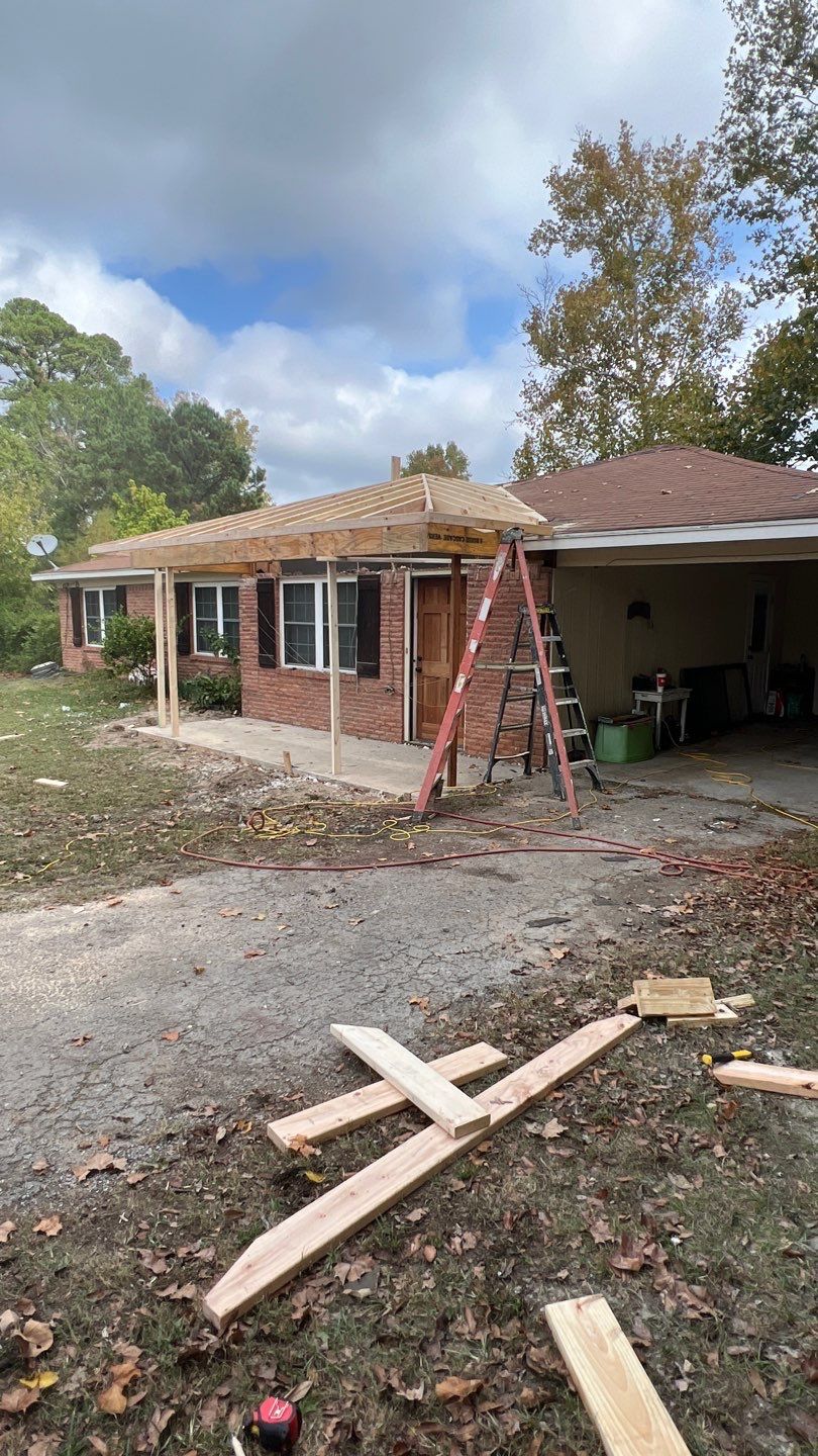 Owens Corning Oakridge Shingle - Color - Driftwood by deleted_company_780284
