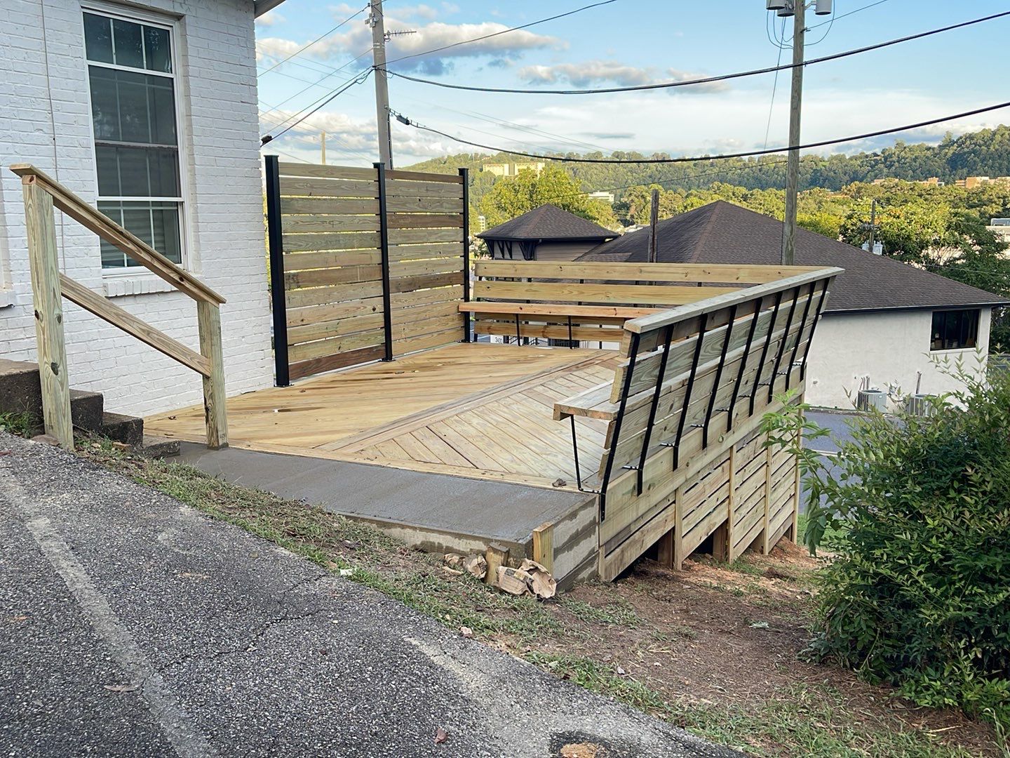 Independence Drive - Deck Installation   by Pillar and Pine