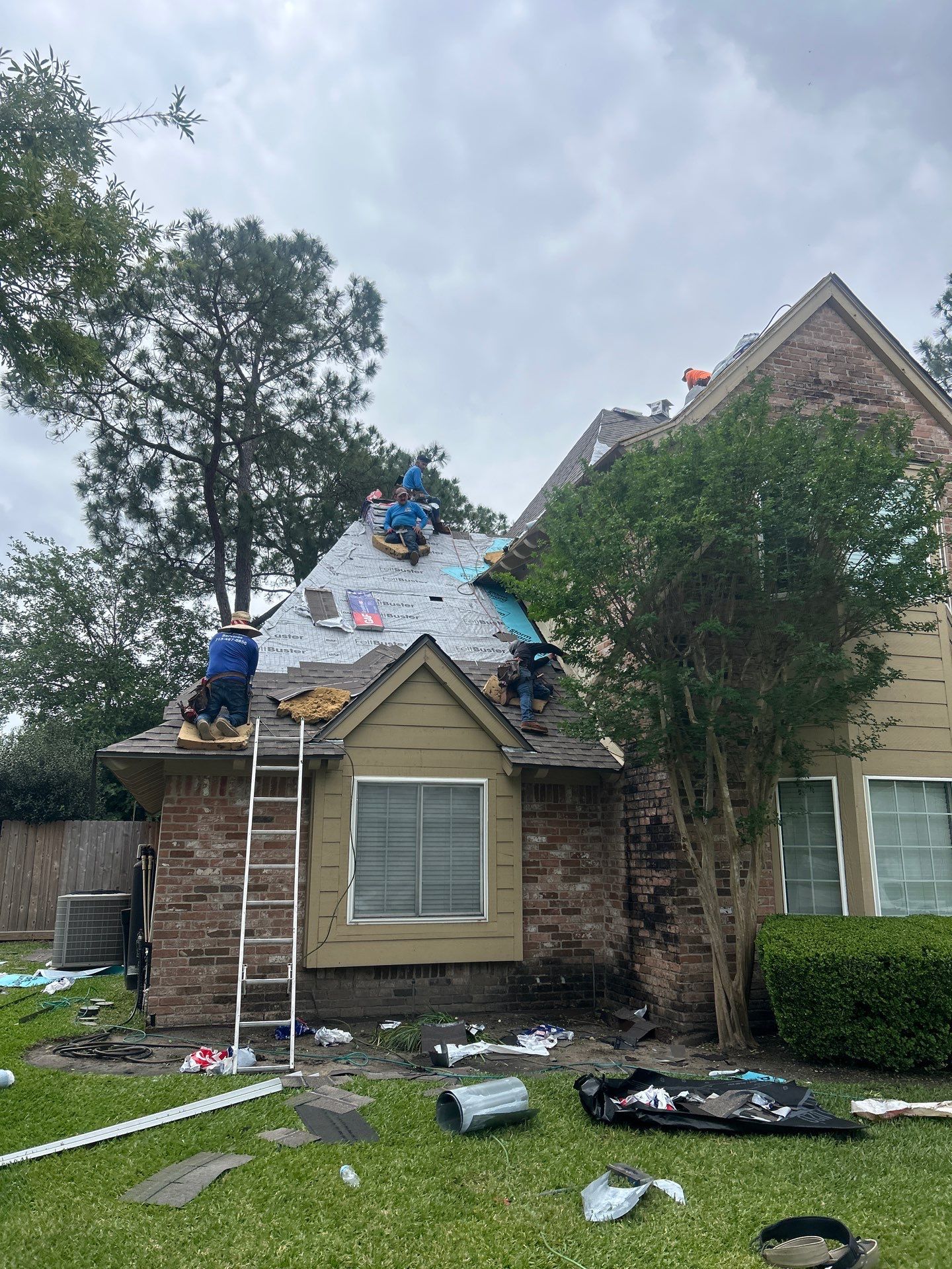 Roof Replacement in Houston TX by Roof Repair Company