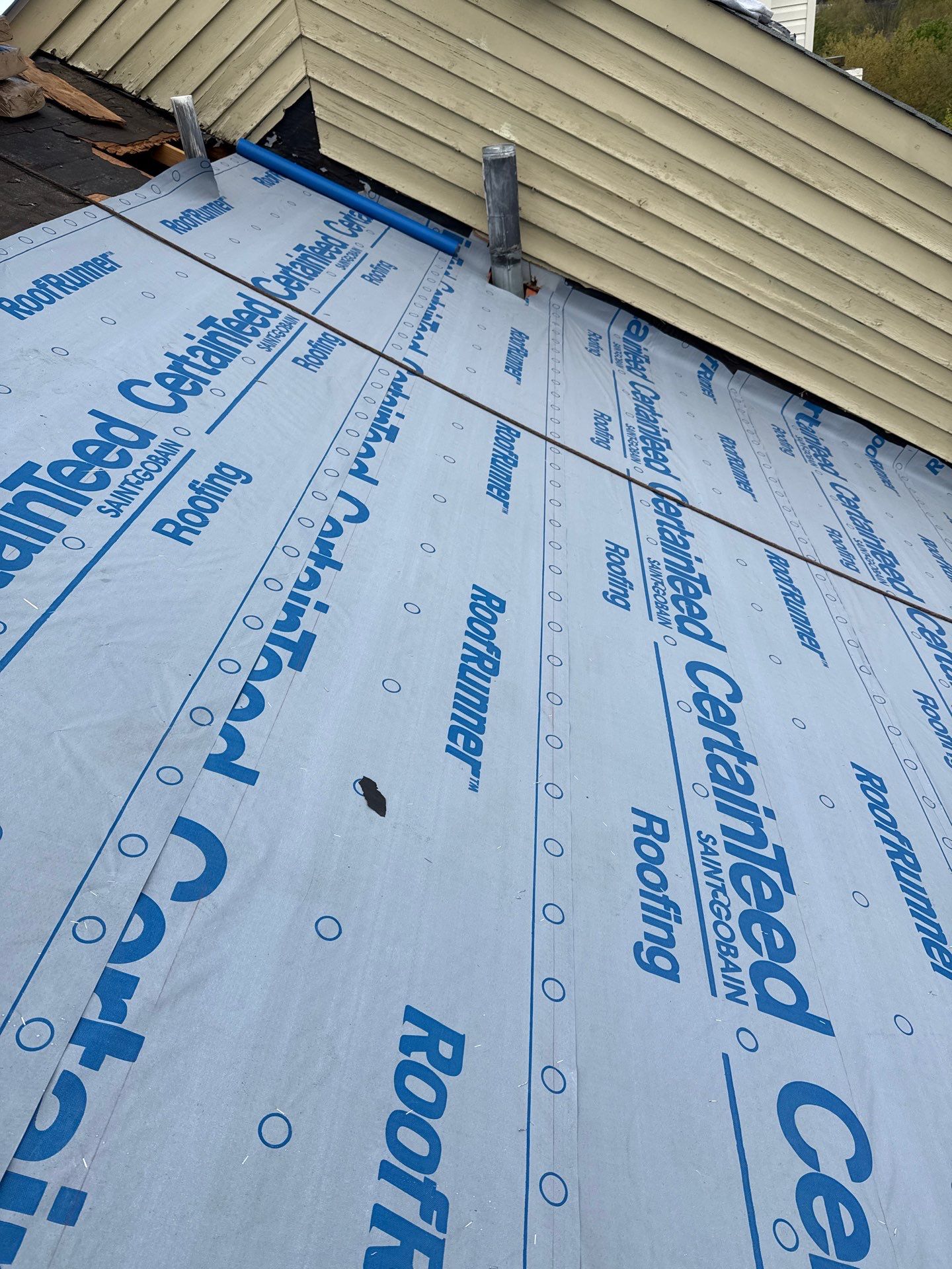 Alexandria: Residential Roof Replacement with CertainTeed Landmark Pro in Max Def Pewterwood by RM Banning, Inc.