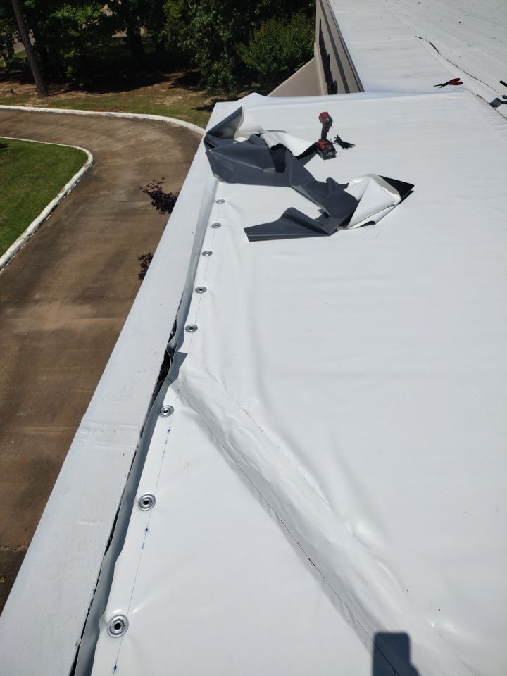 Office Building in Texarkana by Hostetler Roofing