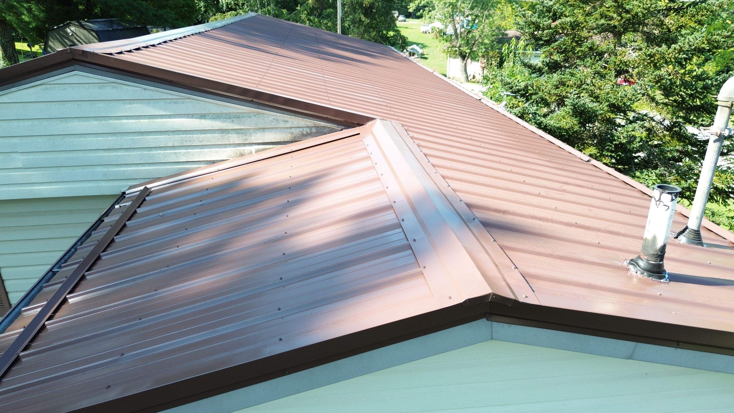 King Residence by Omnia Roofing