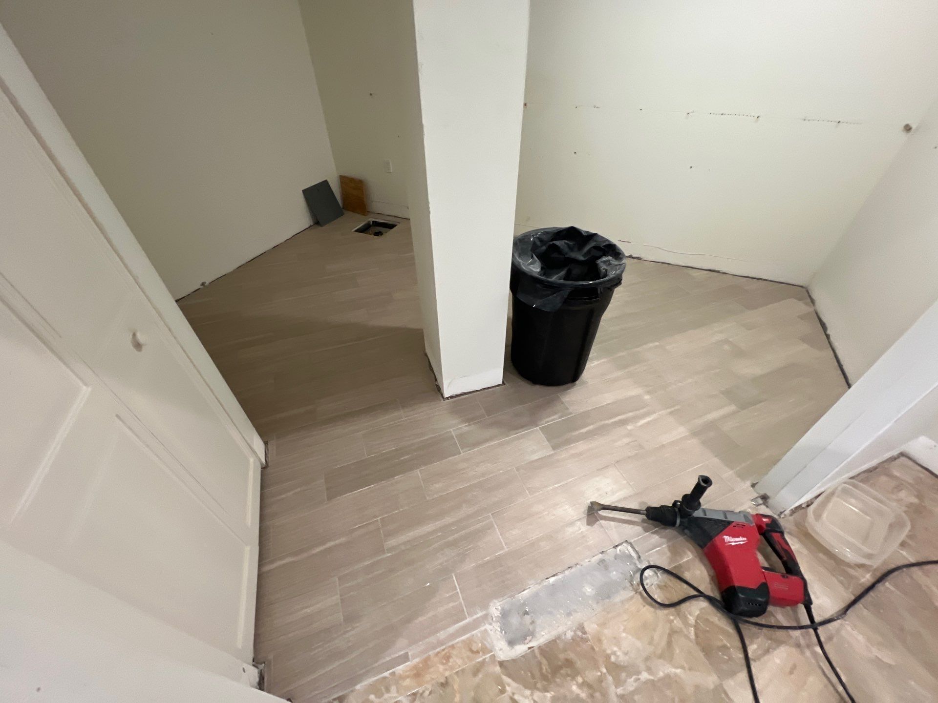 Pine Ridge Estates Master Bath Remodel by Naples Flooring Boutique