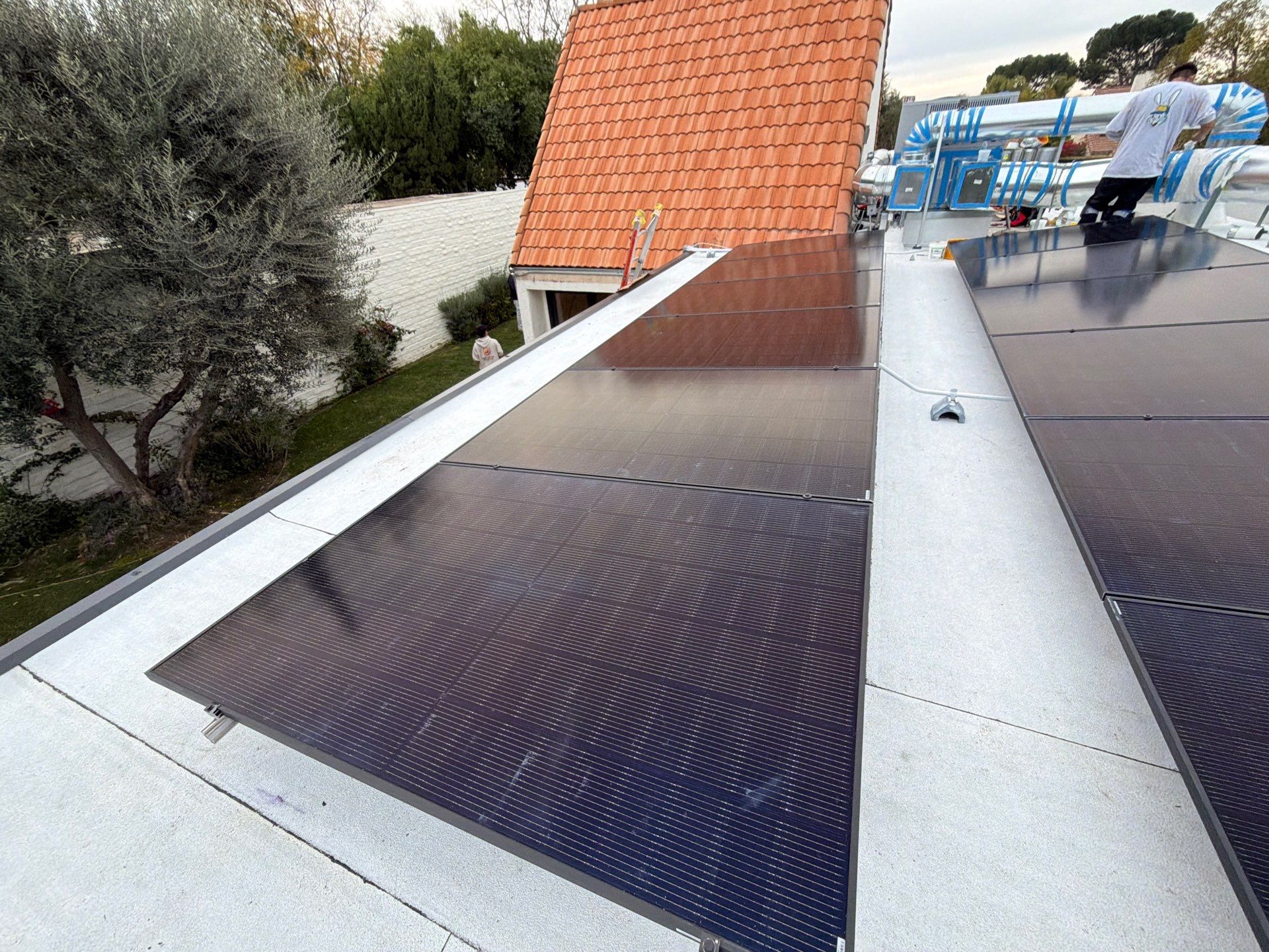 30-Panel Solar System and Tesla Powerwall 3 Installation in Westlake Village by AWS Solar