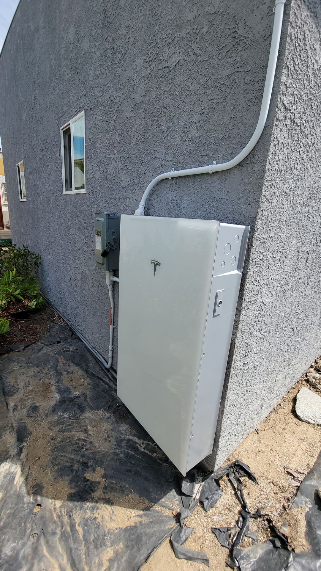 Inglewood Residential Solar and Tesla Powerwall 3 Battery Installation by AWS Solar