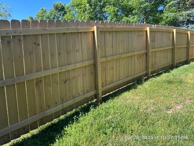 Wood Fence using Wood Sealant