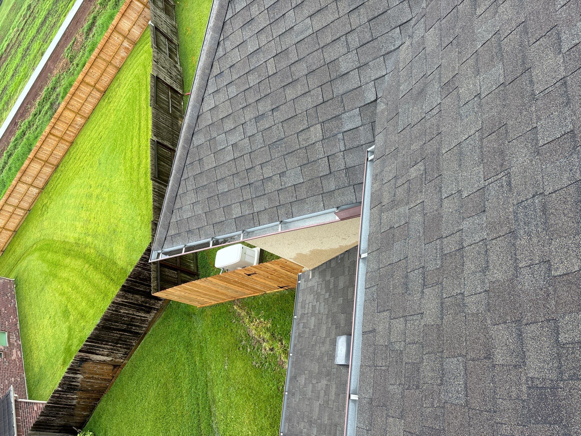 Residential Roofing Installation using Owen's Corning Duration (Lifetime) Shingles by Roof Repair Company
