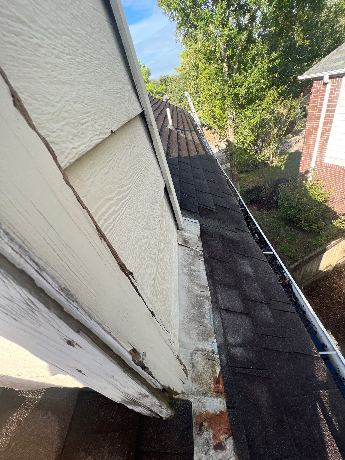 Residential Roofing Installation using Owen's Corning Duration (Lifetime) Shingles by Roof Repair Company